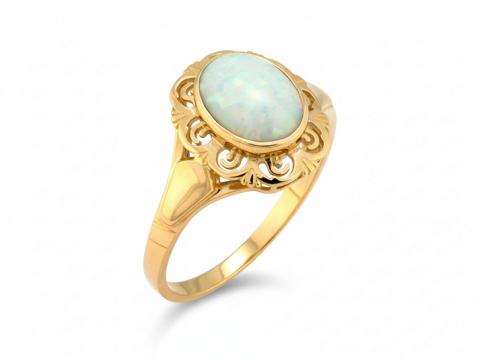 Zlatý prstýnek s opálem v ažurovém rámu r19