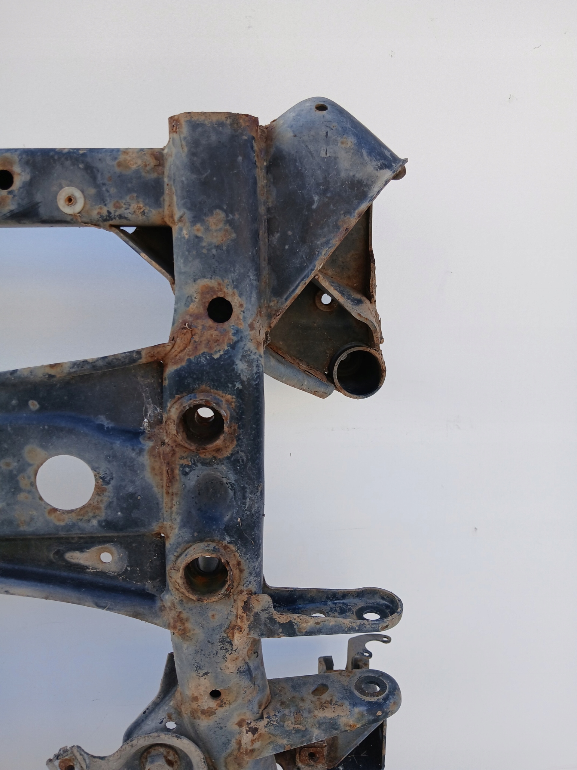axle beam front BMW X3 F25 X DRIVE N47D20C