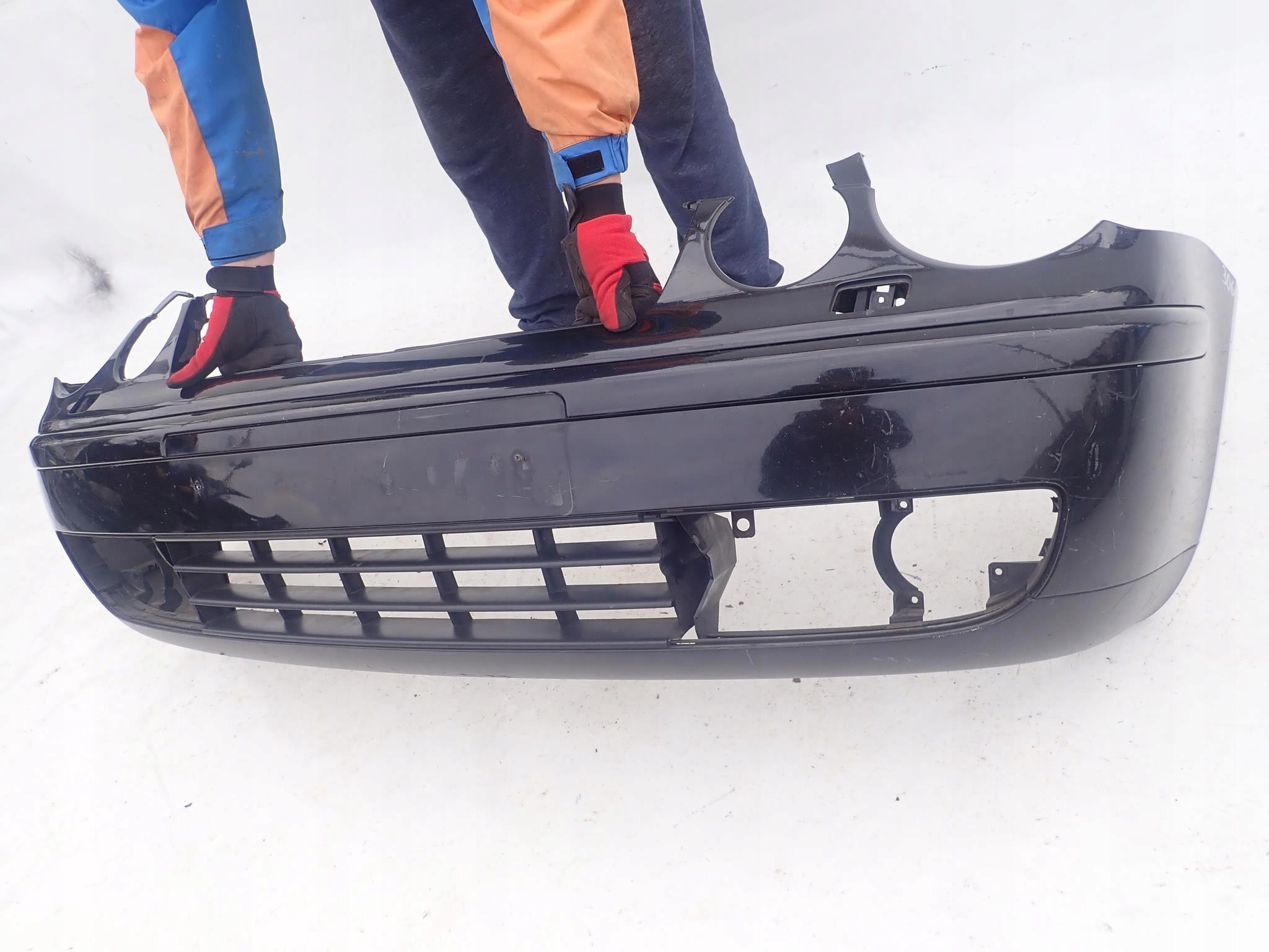 VW POLO IV 4 OKULAR 01-05 bumper front washer