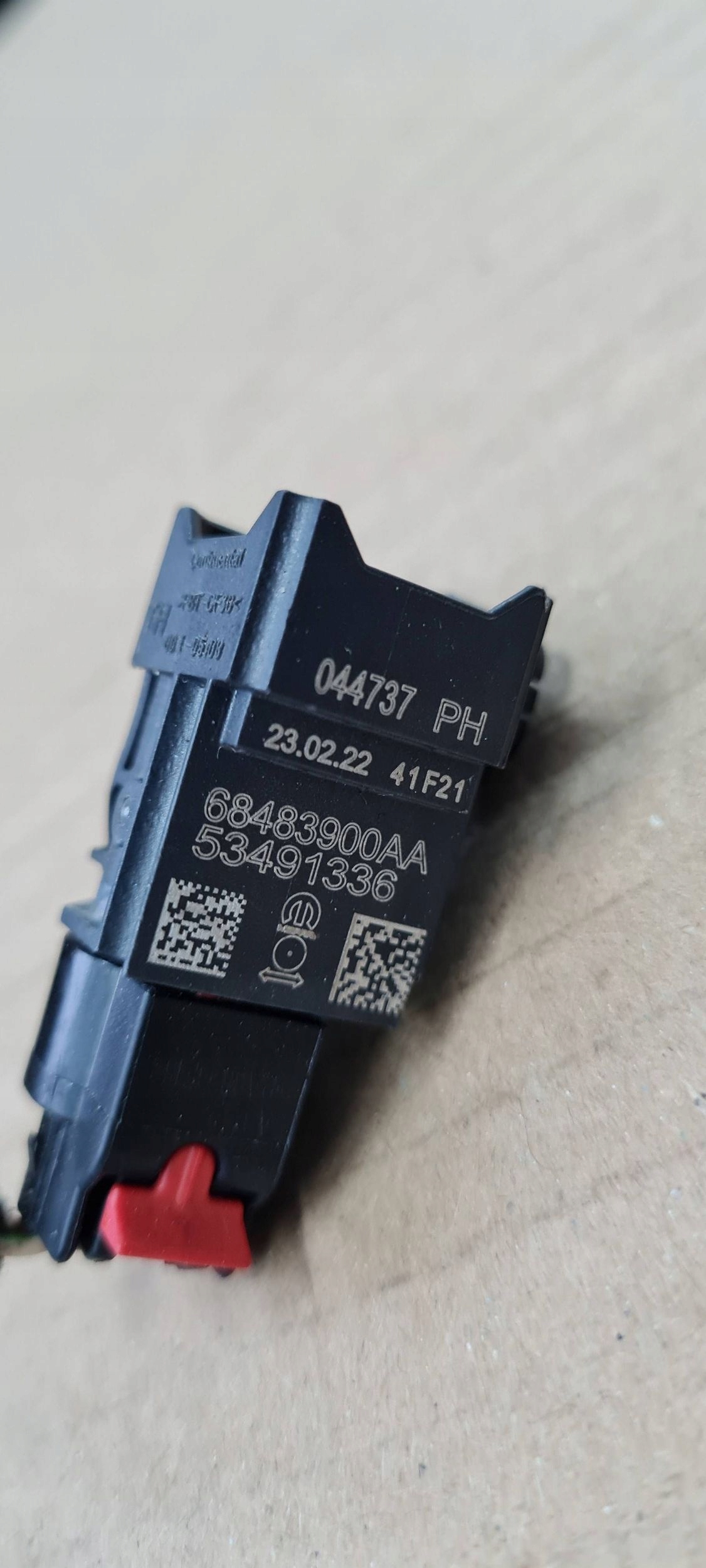 Chrysler Pacifica 2022 Crashsensor Drucksensor UDERZENIOWY Connector Contact 68483900AA