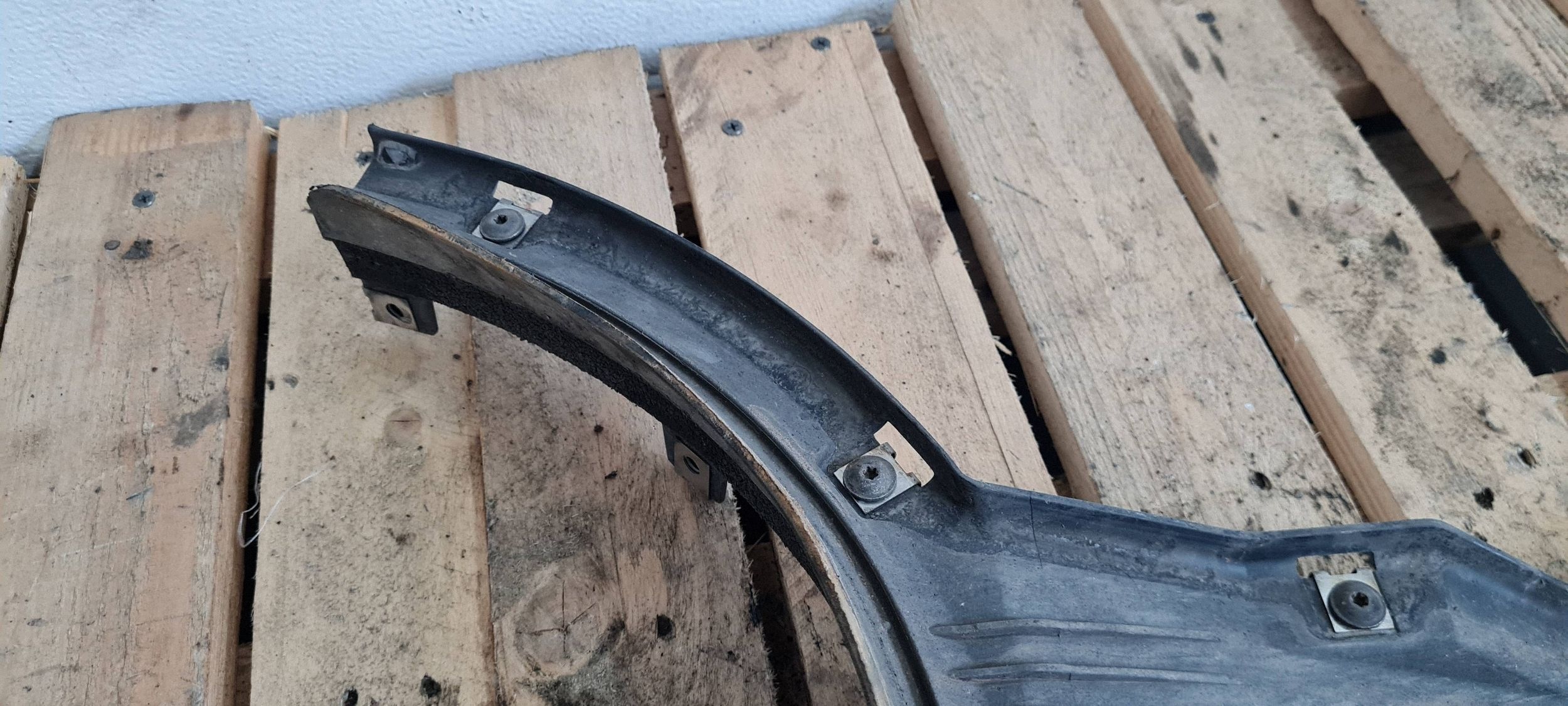 Q5 8R SQ5 cover cap chassis left left rear part 8R0825213A