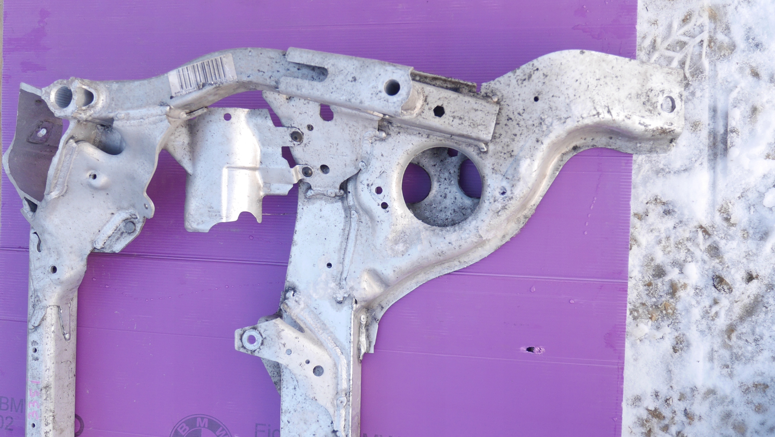 BMW E90 E92 E93 SANKI KOŁYSKA PRZÓD SILNIK 335i 3,5i Typ samochodu Samochody osobowe