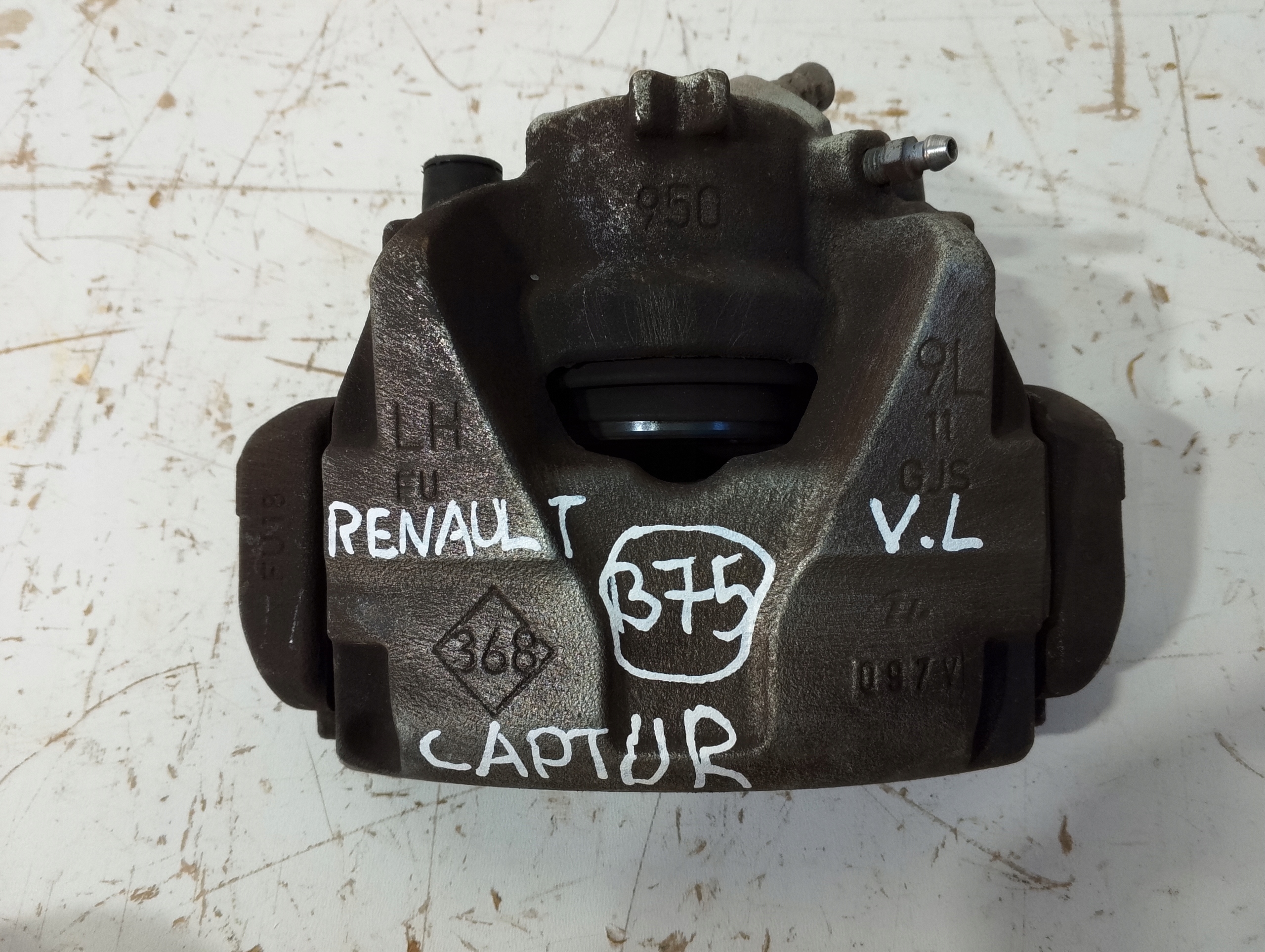 RENAULT CAPTUR and caliper brake front left 950 (B75)