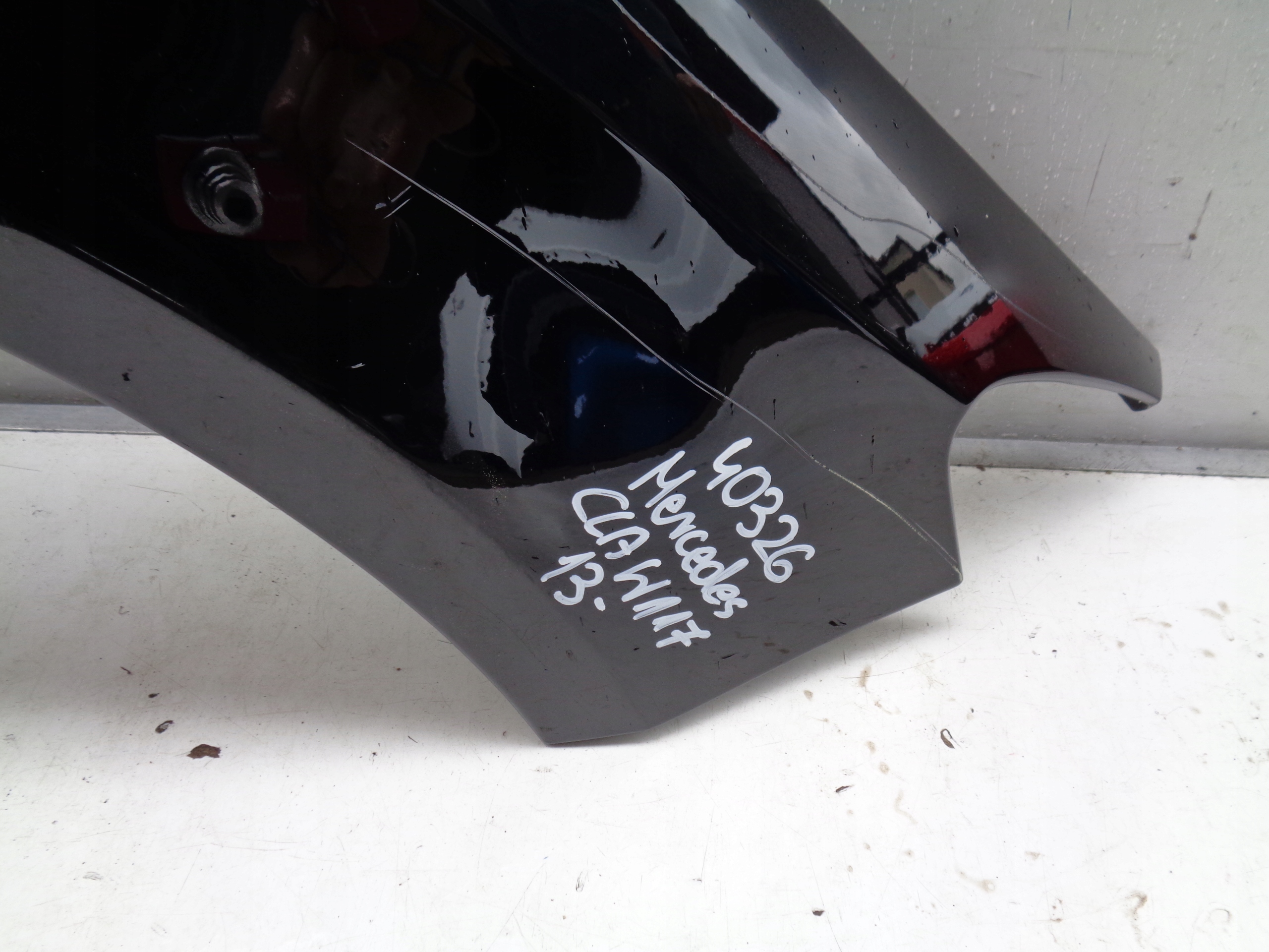 fender right front MERCEDES CLA W117 13- NR 40326
