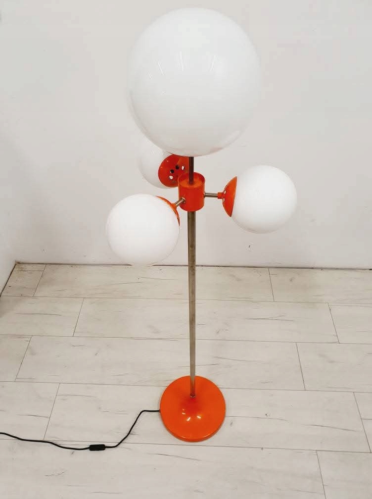 Valo shade \"space age\" ND ver.　ONE COLOR Lampa Podłogowa Space Age Vintage - Alesmart