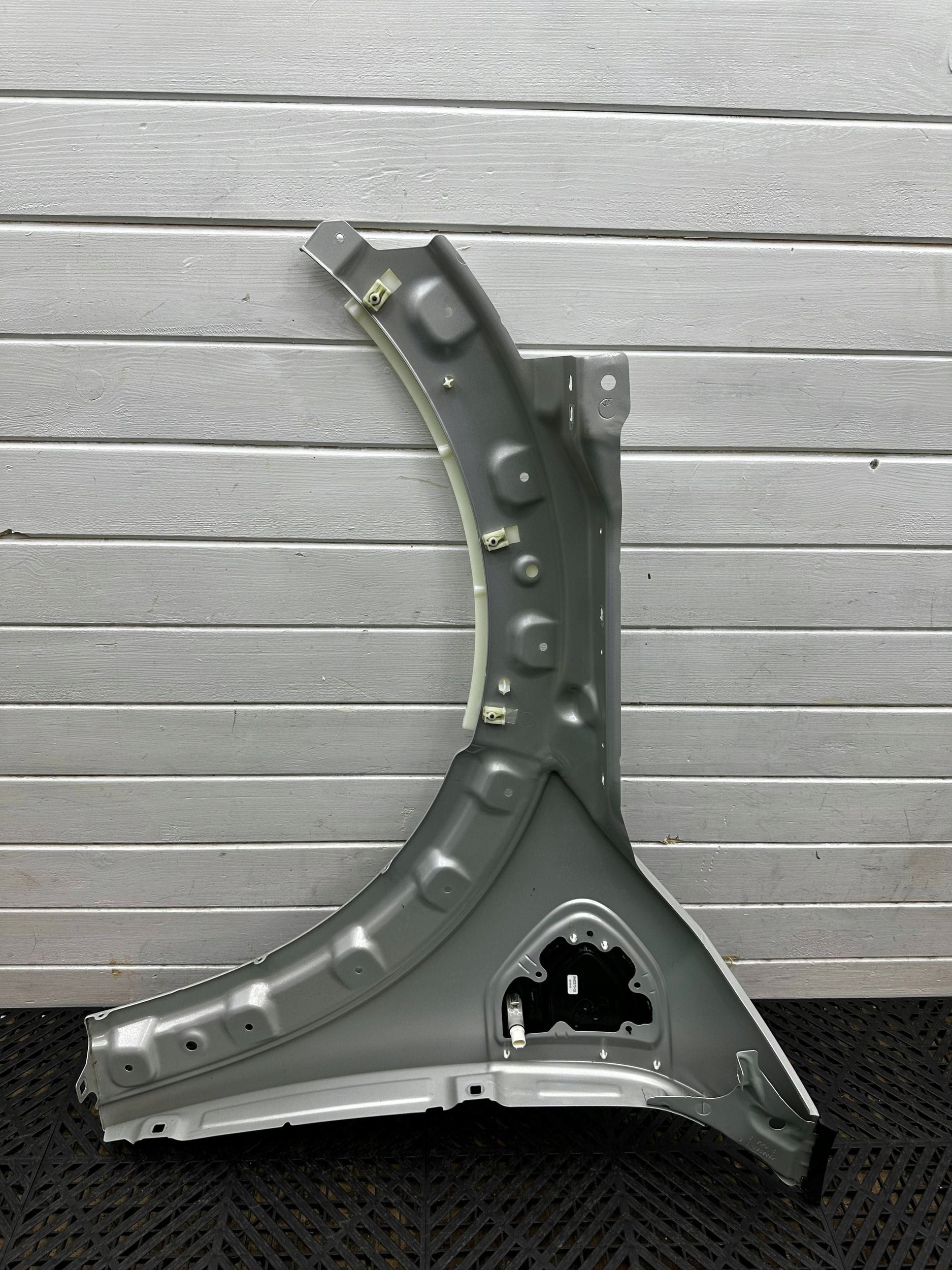 fender front side right Mini Cooper Countryman F60 7388080