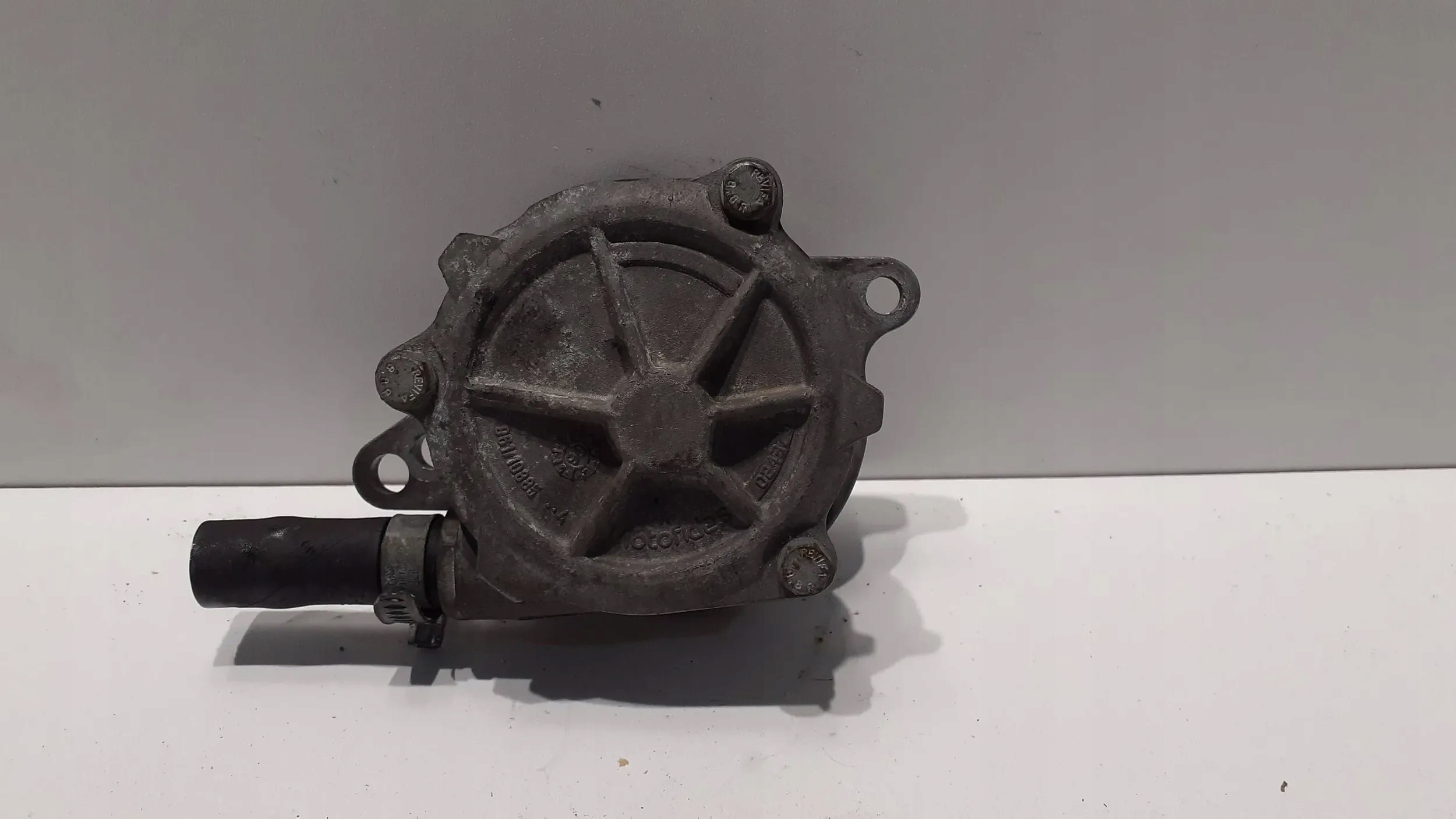Pompa PODCISNIENIOWA VACUM 2249939 BMW E39 E46 2.0D