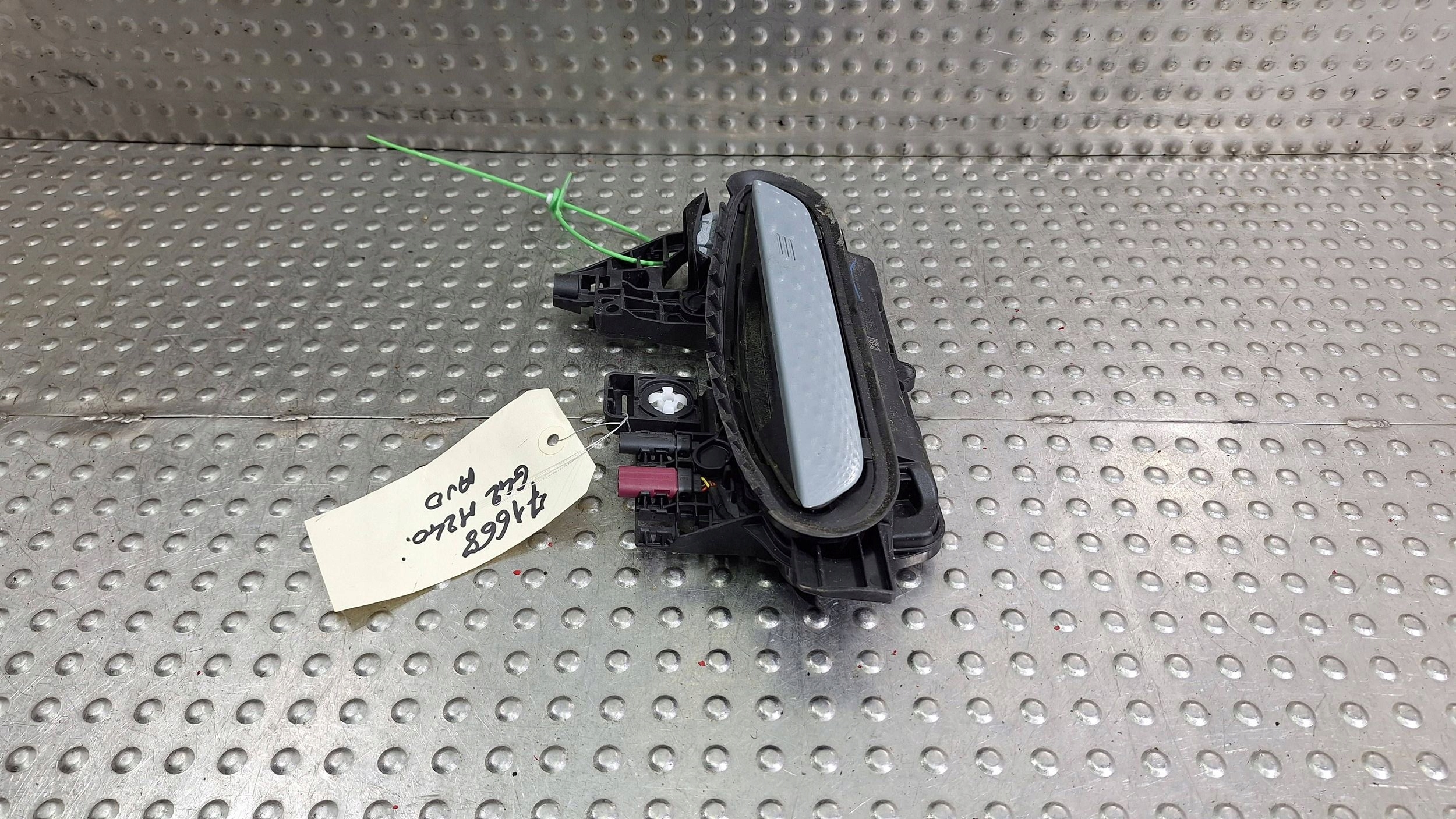 holder handles handle lock right front KPL 5A0C772 BMW G26 G42 KEYLESS