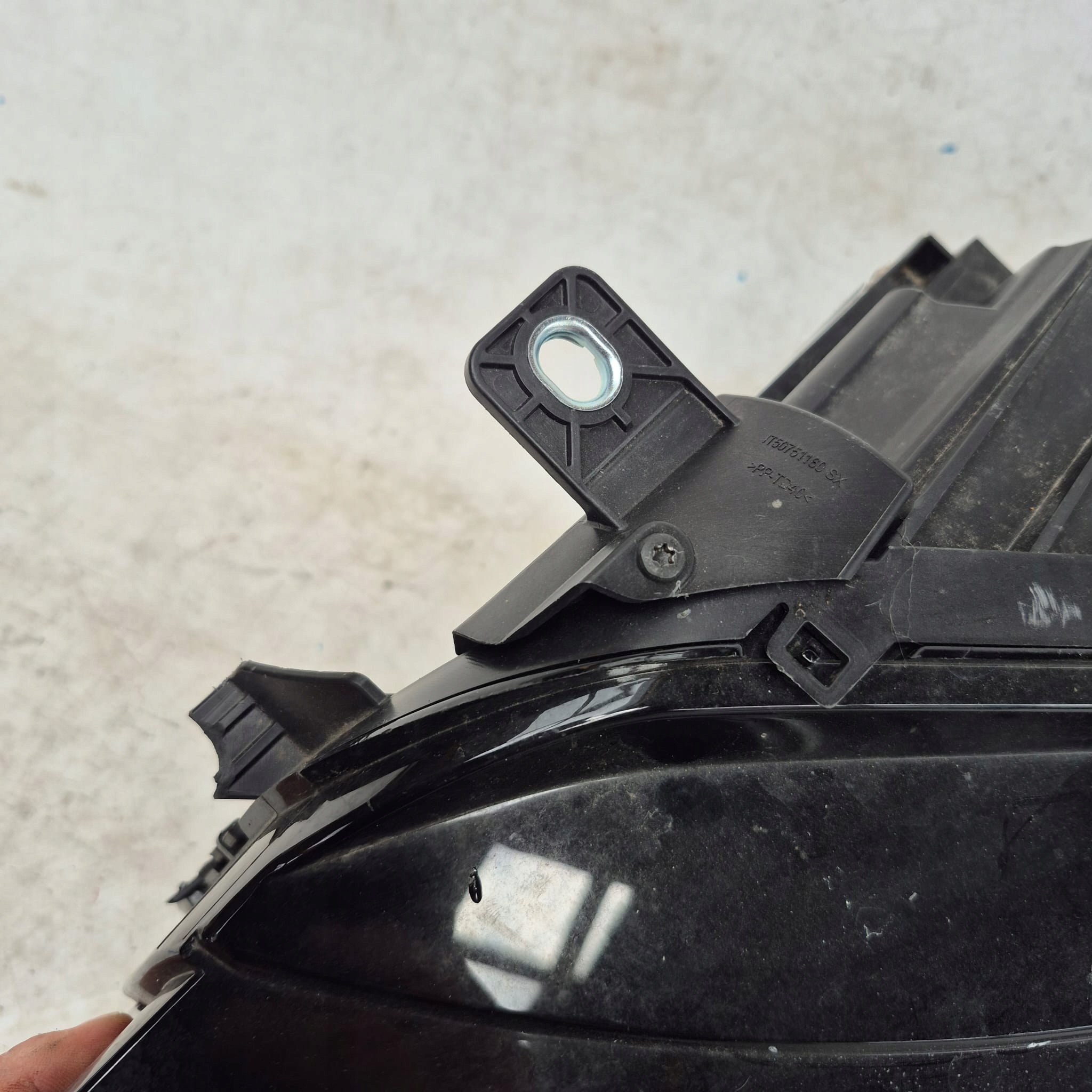 FIAT 500E 20- light left front front 00521400360