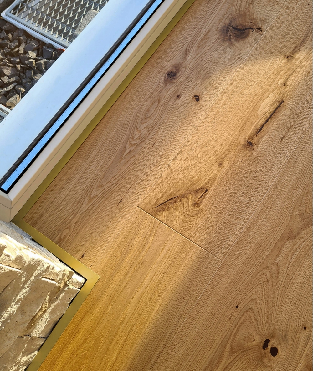 Minileiste listwa przypodłogowa 16 mm 2 m gold Wysokość 5 mm