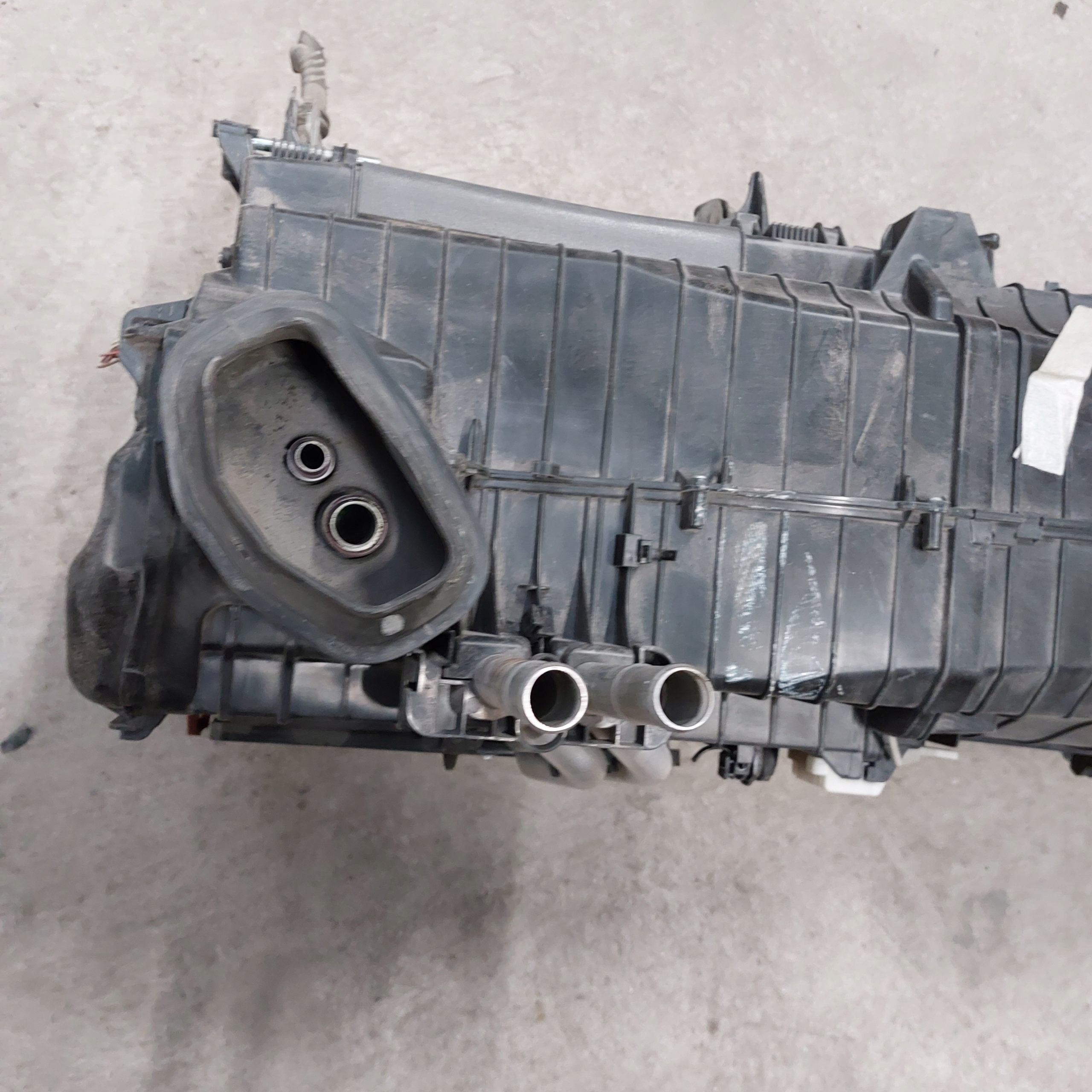 Audi A4 B8 радиатор отопителя отопитель салона 8K1820005Q