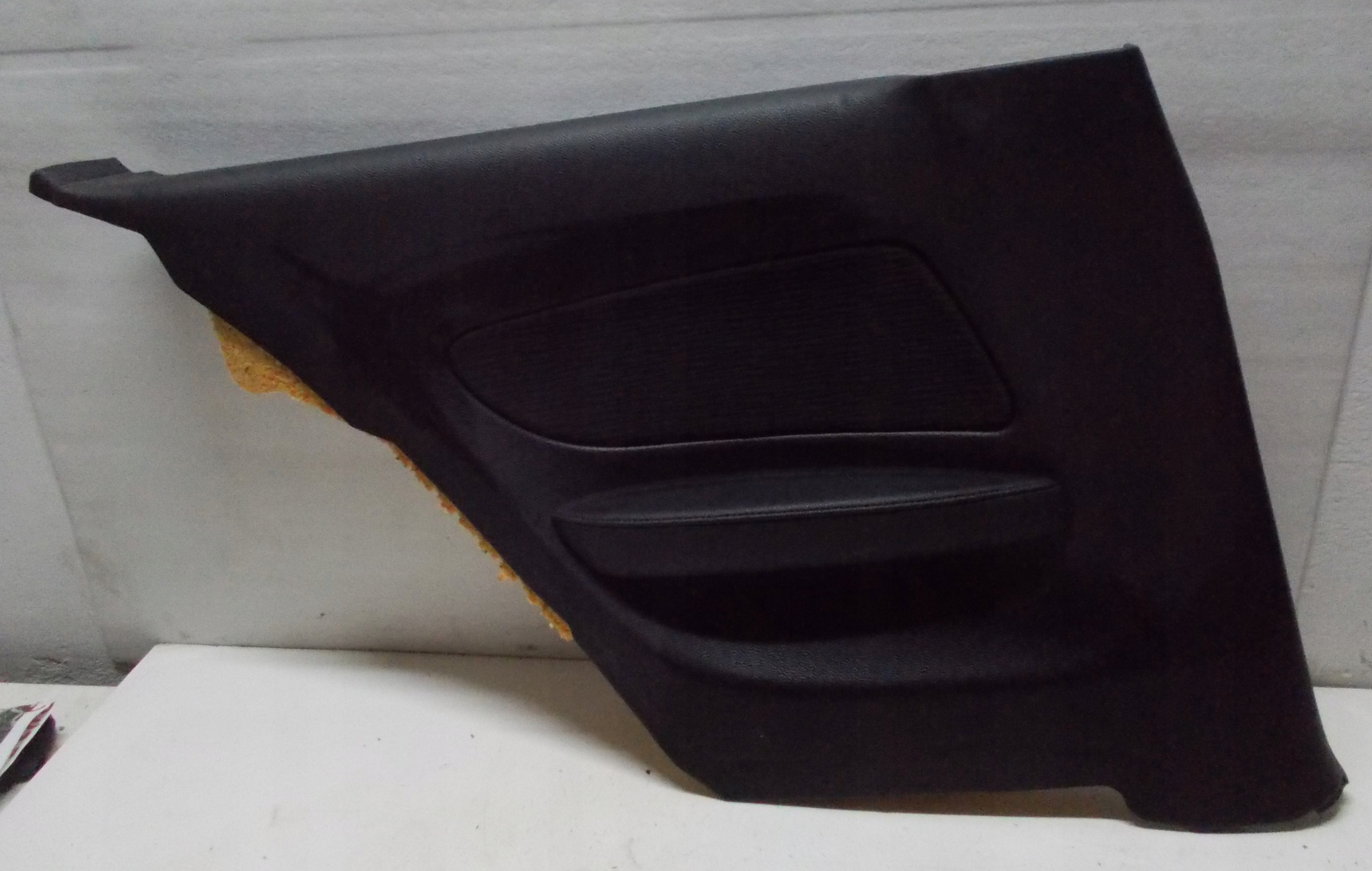 BMW E87 2.0 and 07R 3D side door left rear part