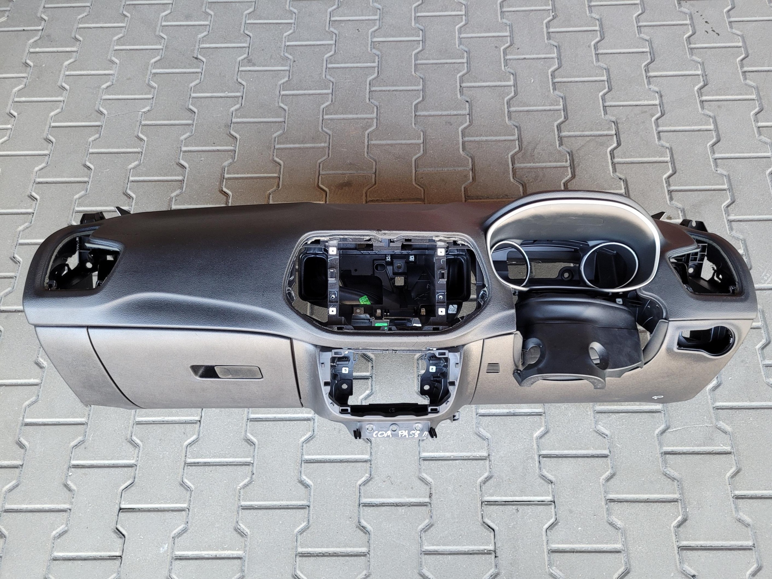 dashboard console cockpit DASHBOARD UK ANGLIK JEEP COMPASS II
