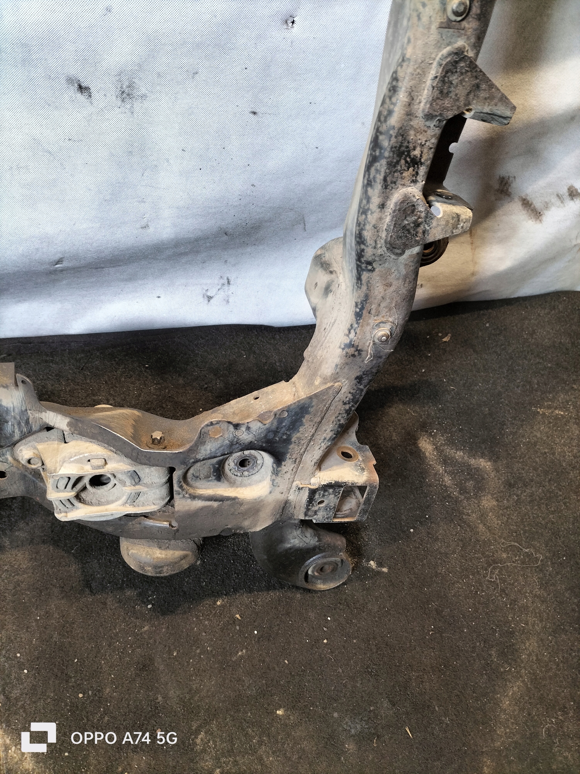 Opel Astra H III 1.9 CDTI axle beam front