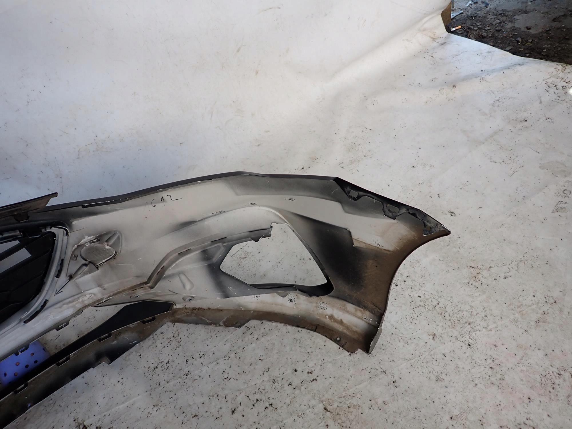 FORD FOCUS IV 4 MK4 ST LINE 18-21 bumper front front PDC