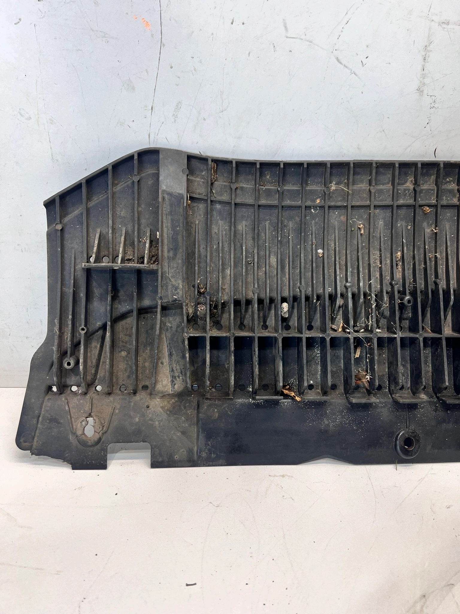 blende abdeckung abdeckung unter stoßstange AUDI A5 8T LIFT 8T0807611A