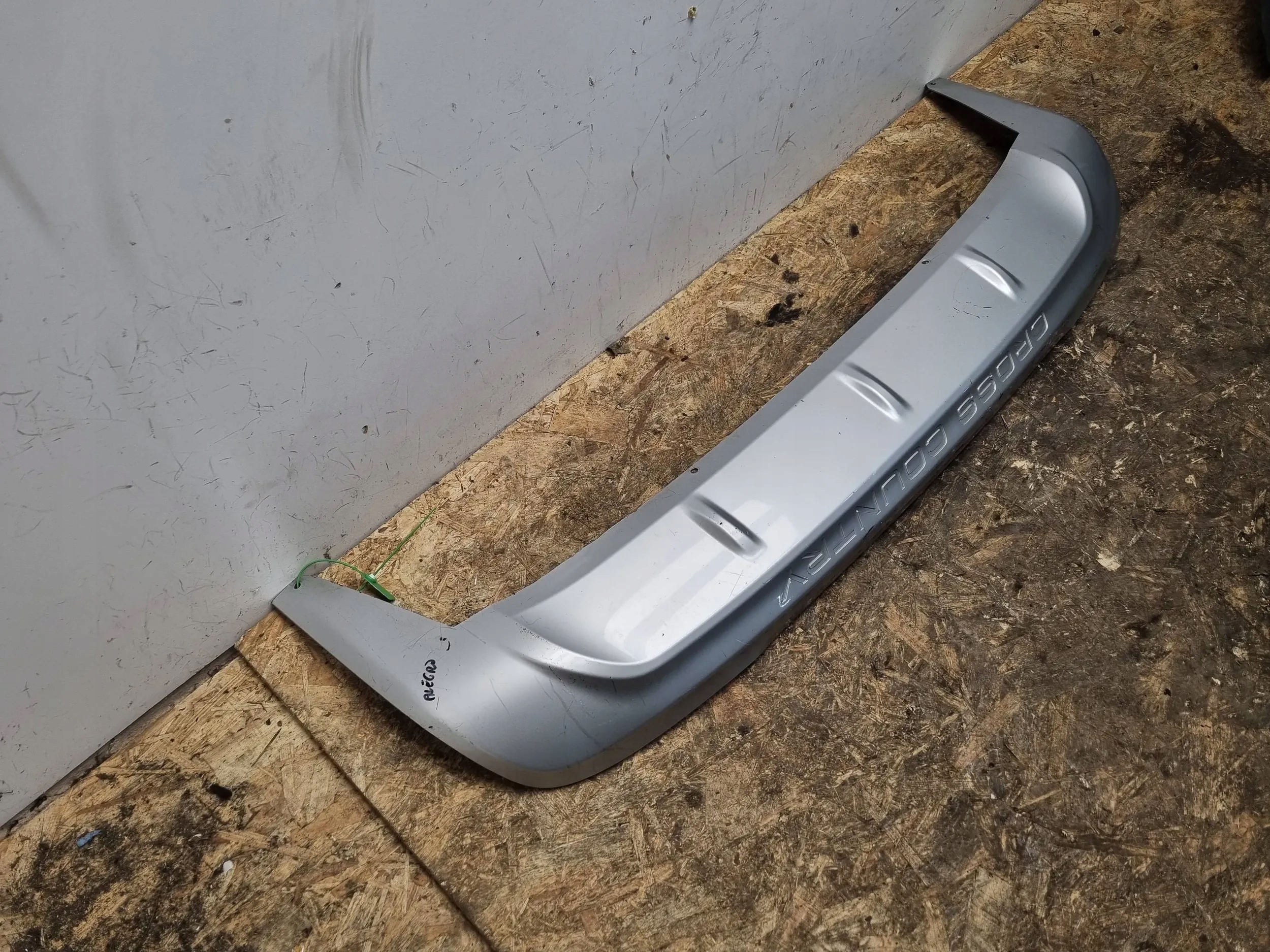 diffuser SPOILER rear part 31383787 VOLVO V40 CROSS COUNTRY