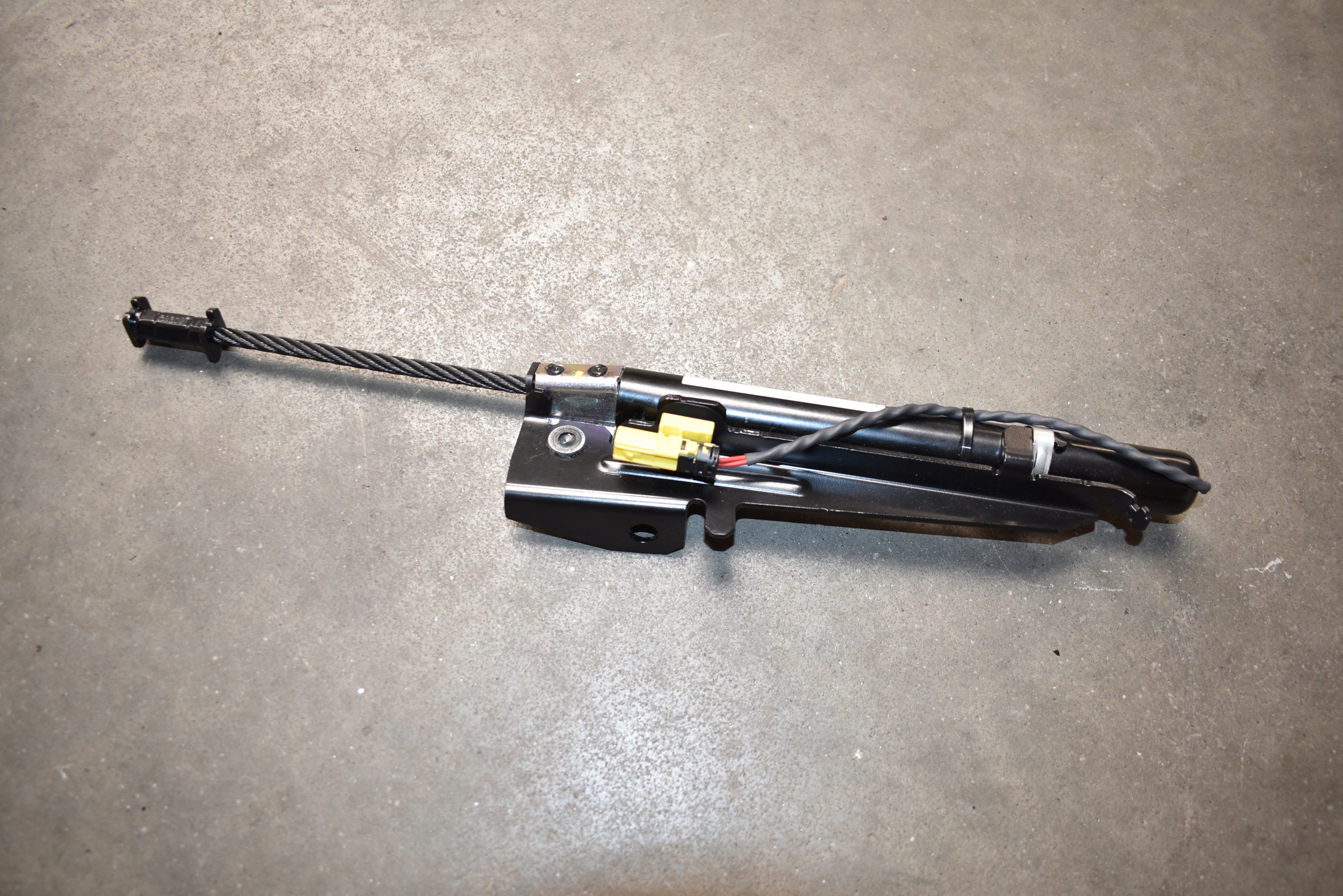 IDEALNY adjuster supports safety front front left LAMBORGHINI URUS 1