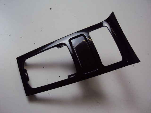 7P5863324F - РАМКА ДЕКОРА ПЕРЕДАЧ PORSCHE CAYENNE 7P5 LIFT