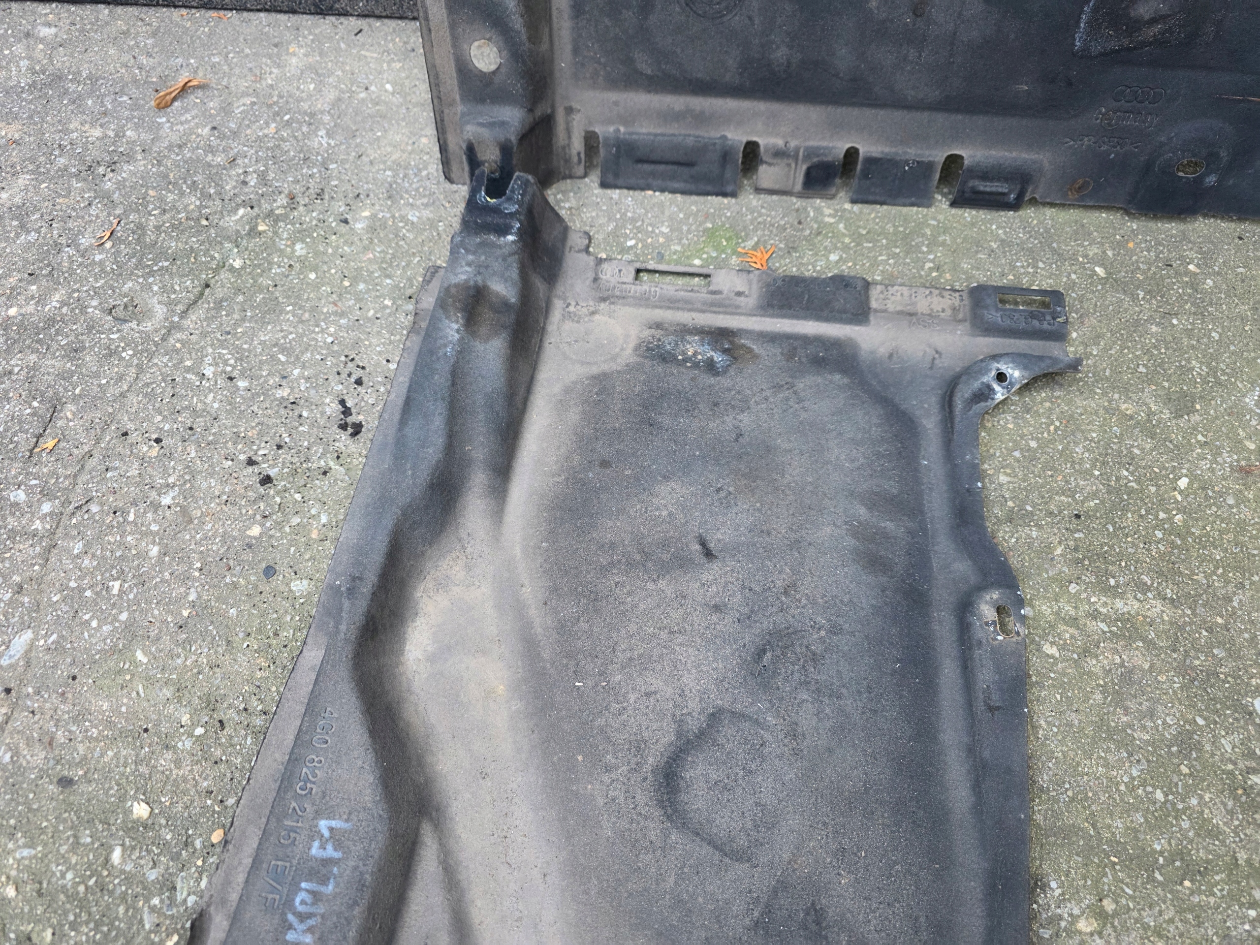 cover chassis left covers below AUTO AUDI A6 C7 A7 4G KOMPLET