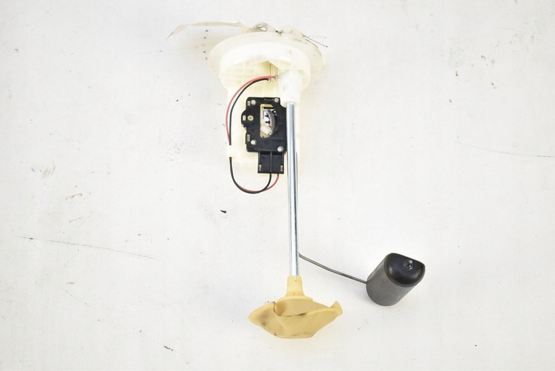 CZUJNIK POZIOMU PALIWA PŁYWAK SUBARU LEGACY 4 IV 3.0 H6 245 KM 03-09 Producent części Subaru OE