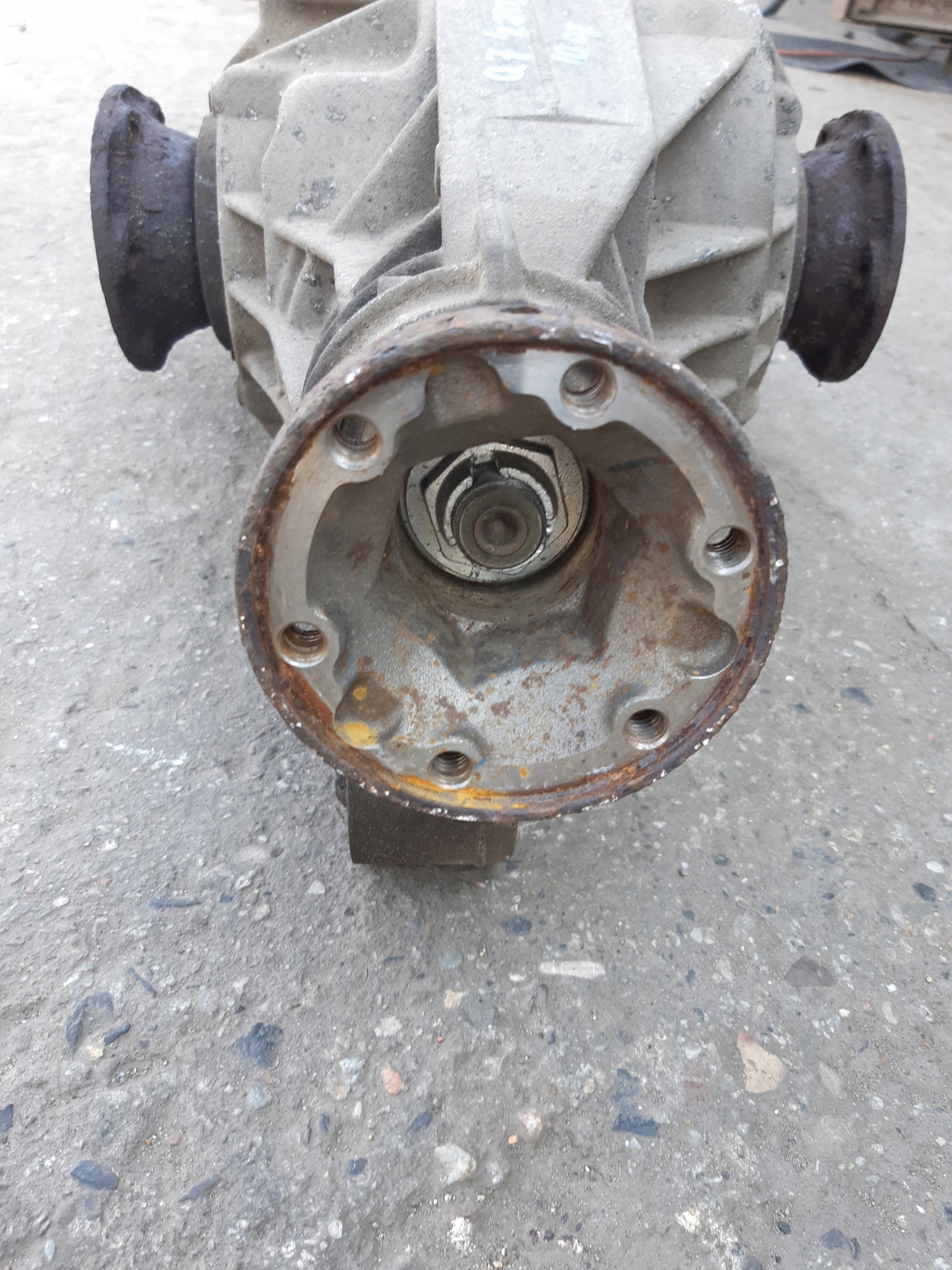 AUDI Q7 4L 4.2TDI differential diff differential rear part rear