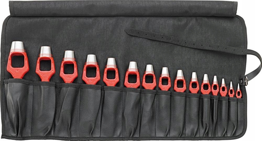 Ručné vykrajovačky s uškom 2-30 mm Format