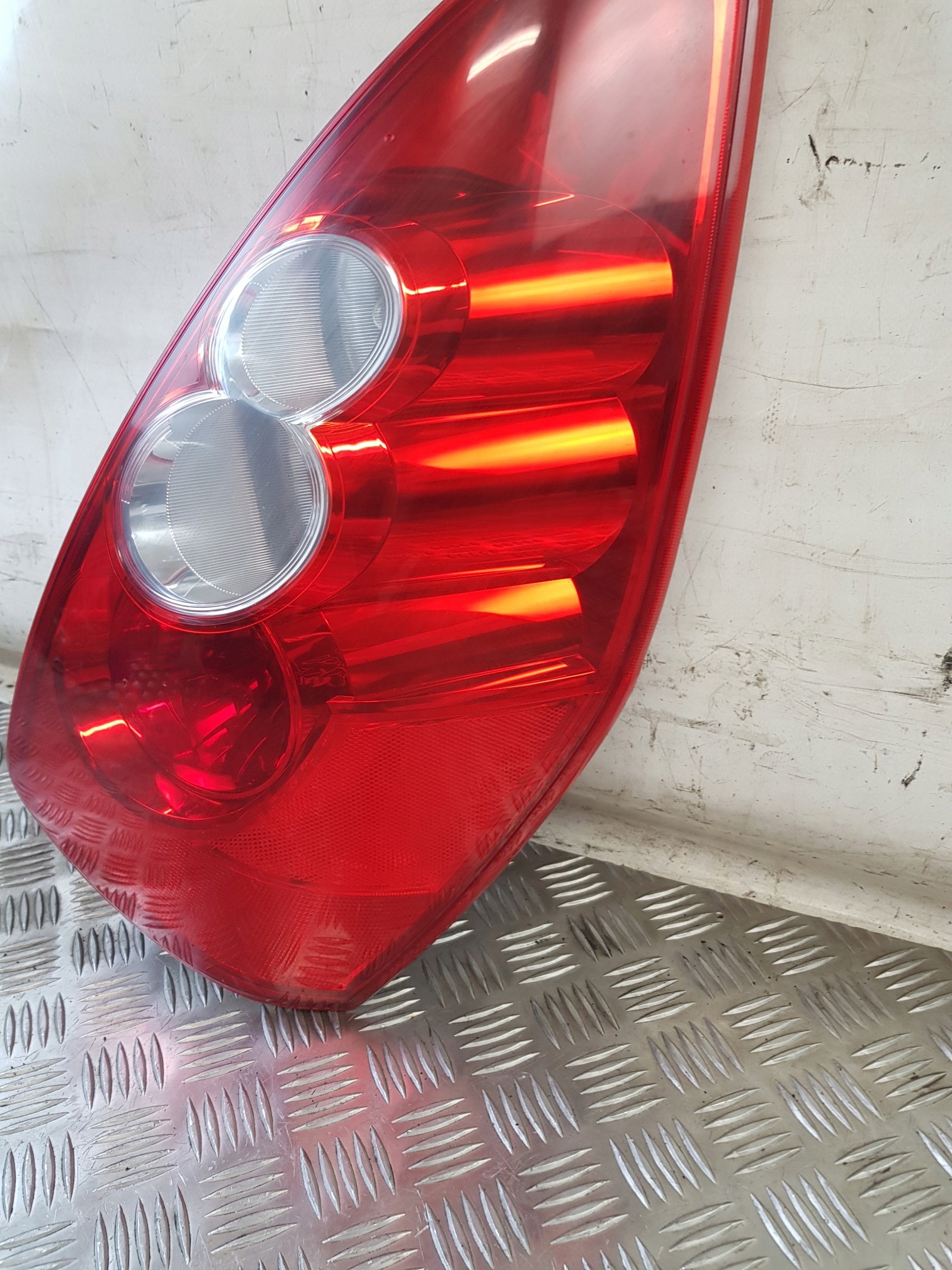 light right rear part C23551150 MAZDA 5 and CR