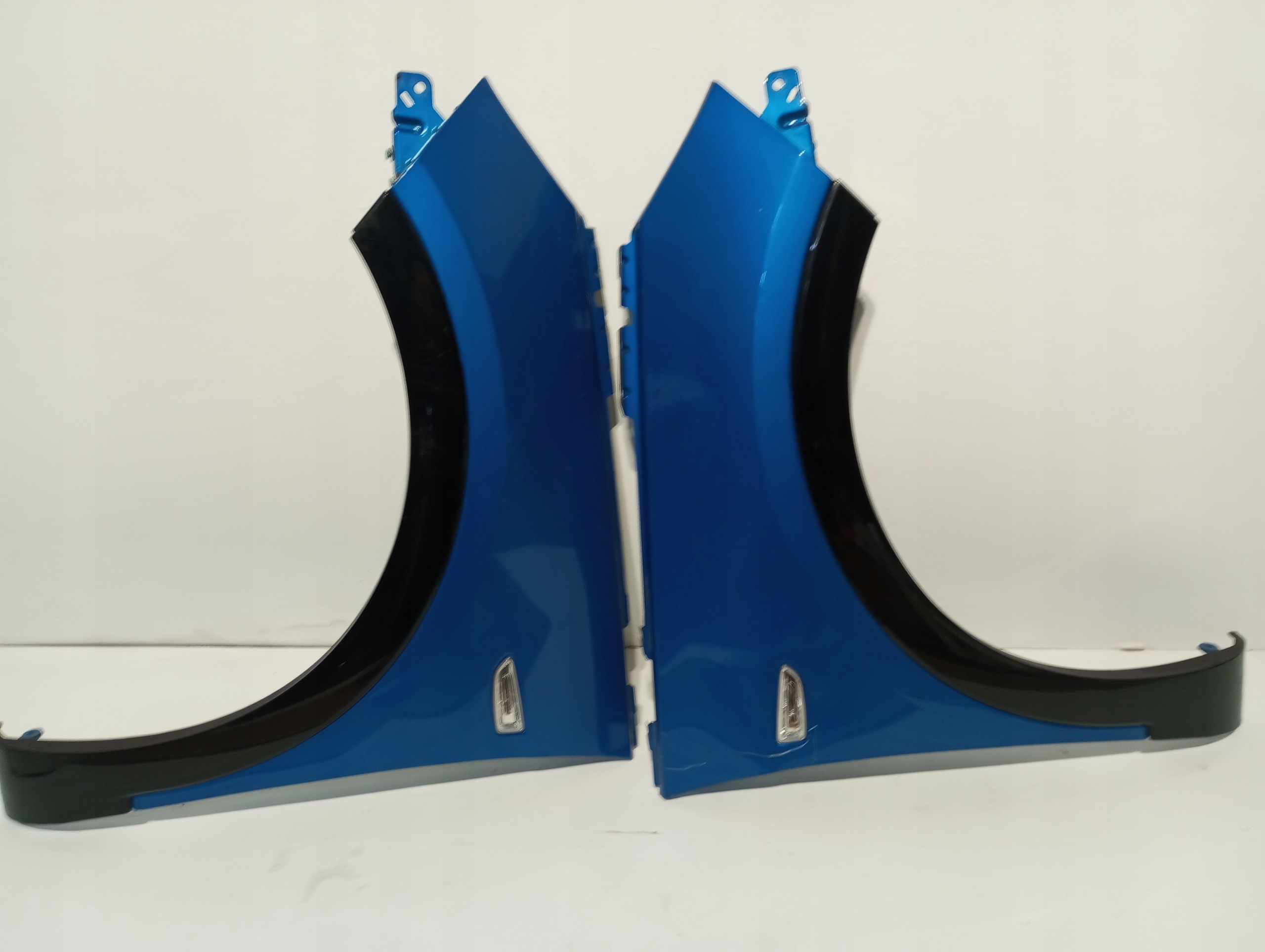 Aile Aile OPEL GRANDLAND LIFT