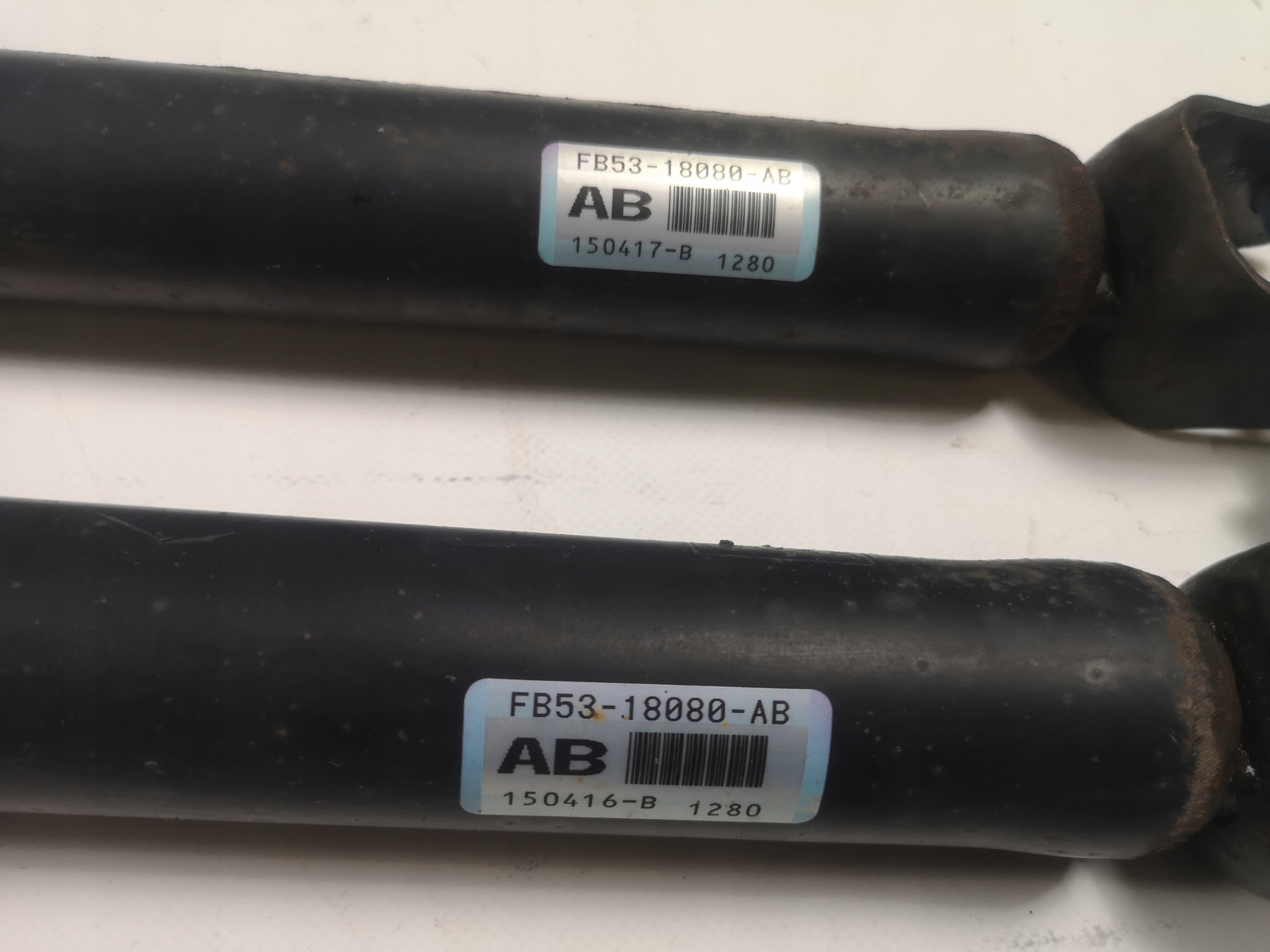 shock absorbers rear part rear Ford Explorer 4x4 2016