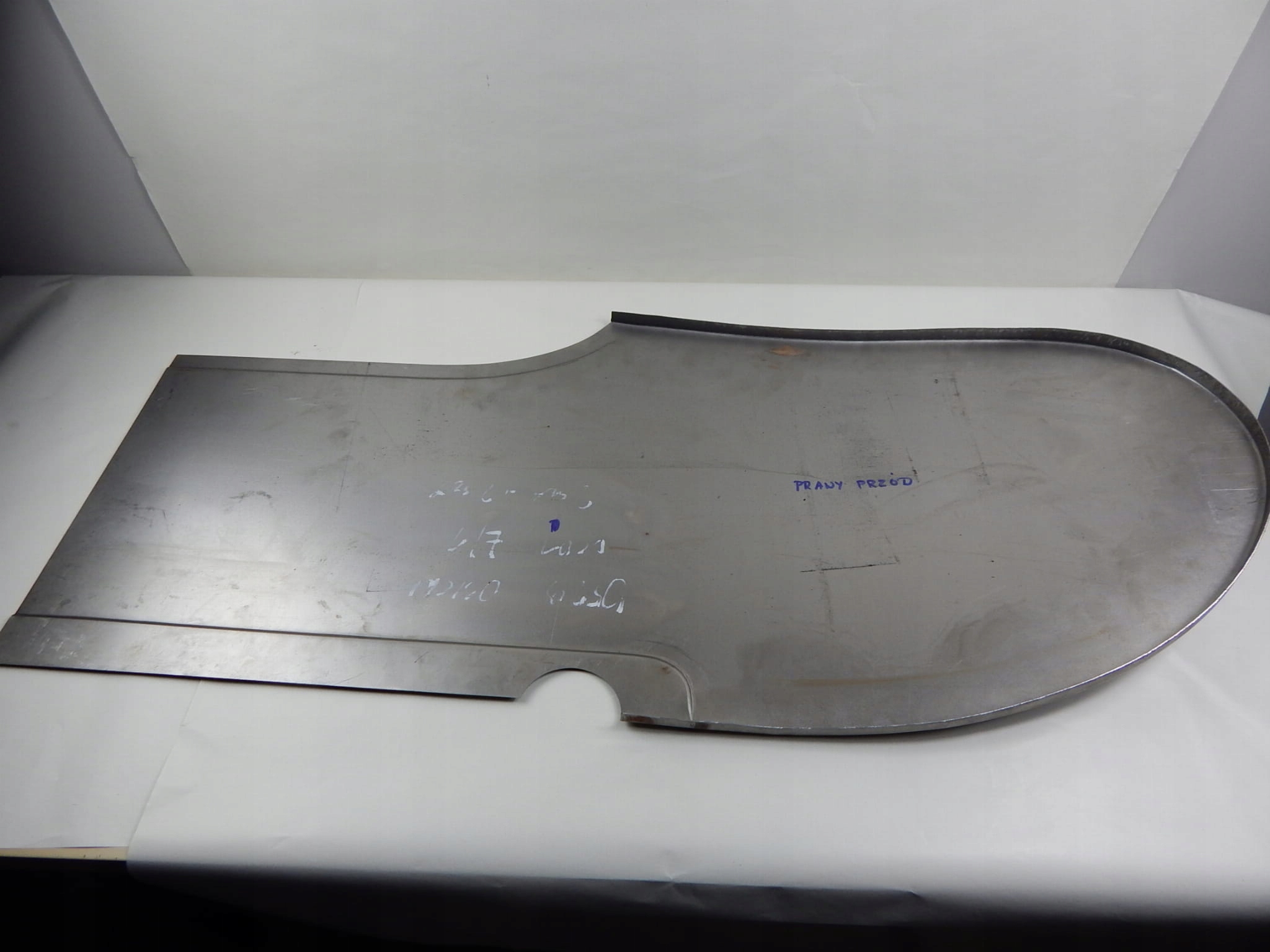 BLACHA PRAWY PRZÓD GONDOLA M-72 DNIEPR URAL