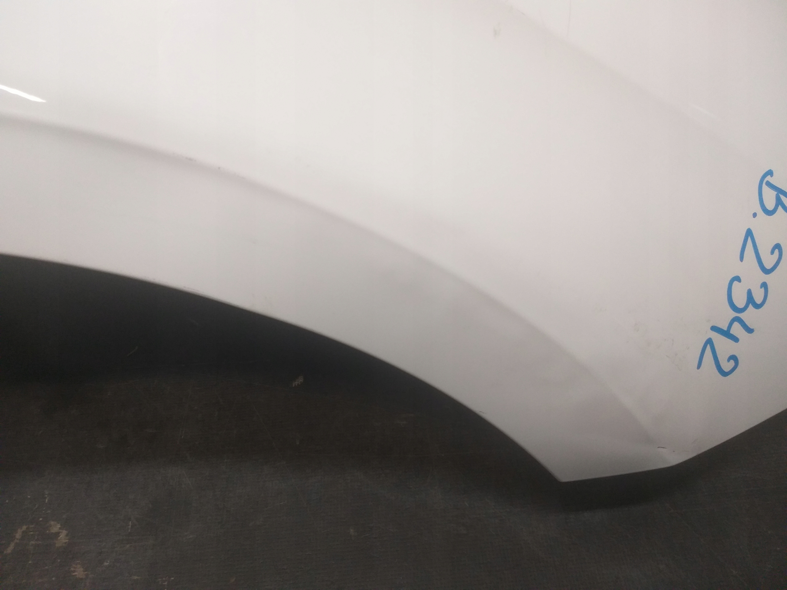 fender front right SEAT LEON IV 4