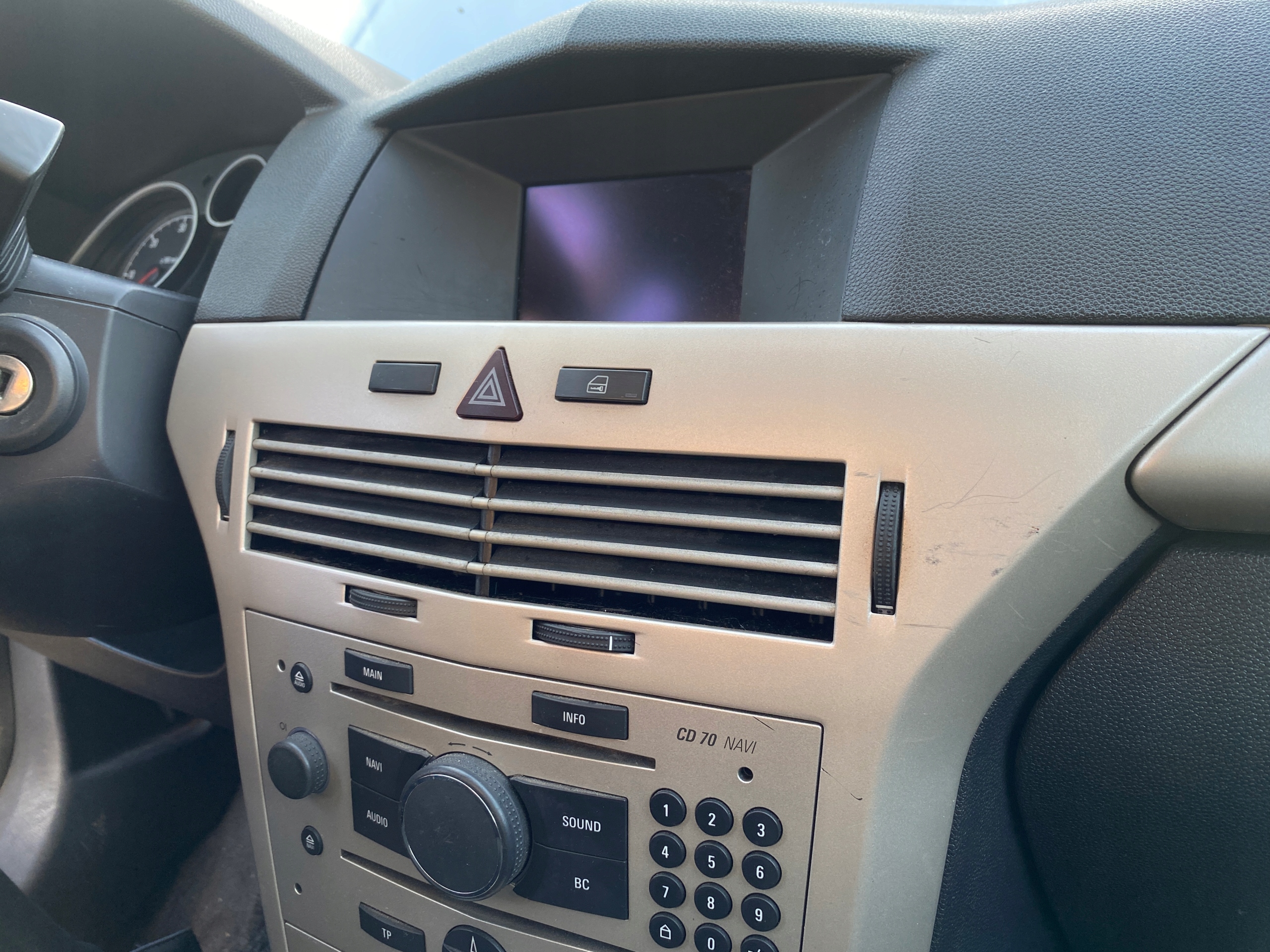 Opel Astra H FL 07-14 grid air conditioning devices central