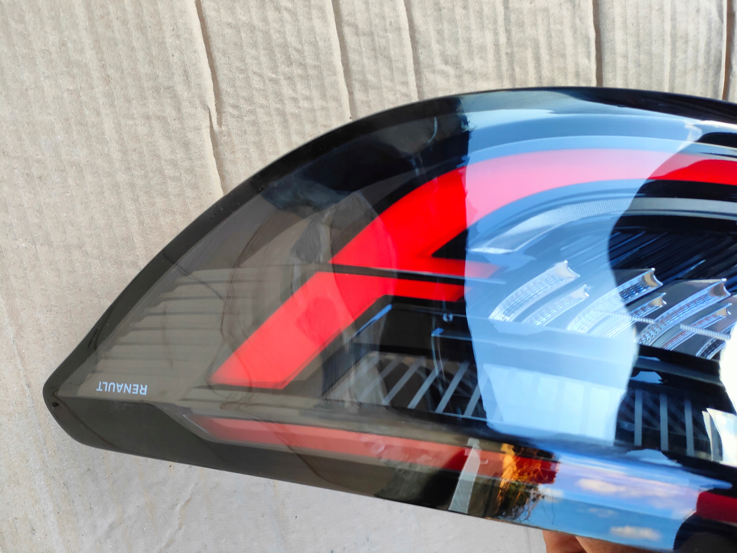 RENAULT Austral E light rear part right fender LED 265501807R