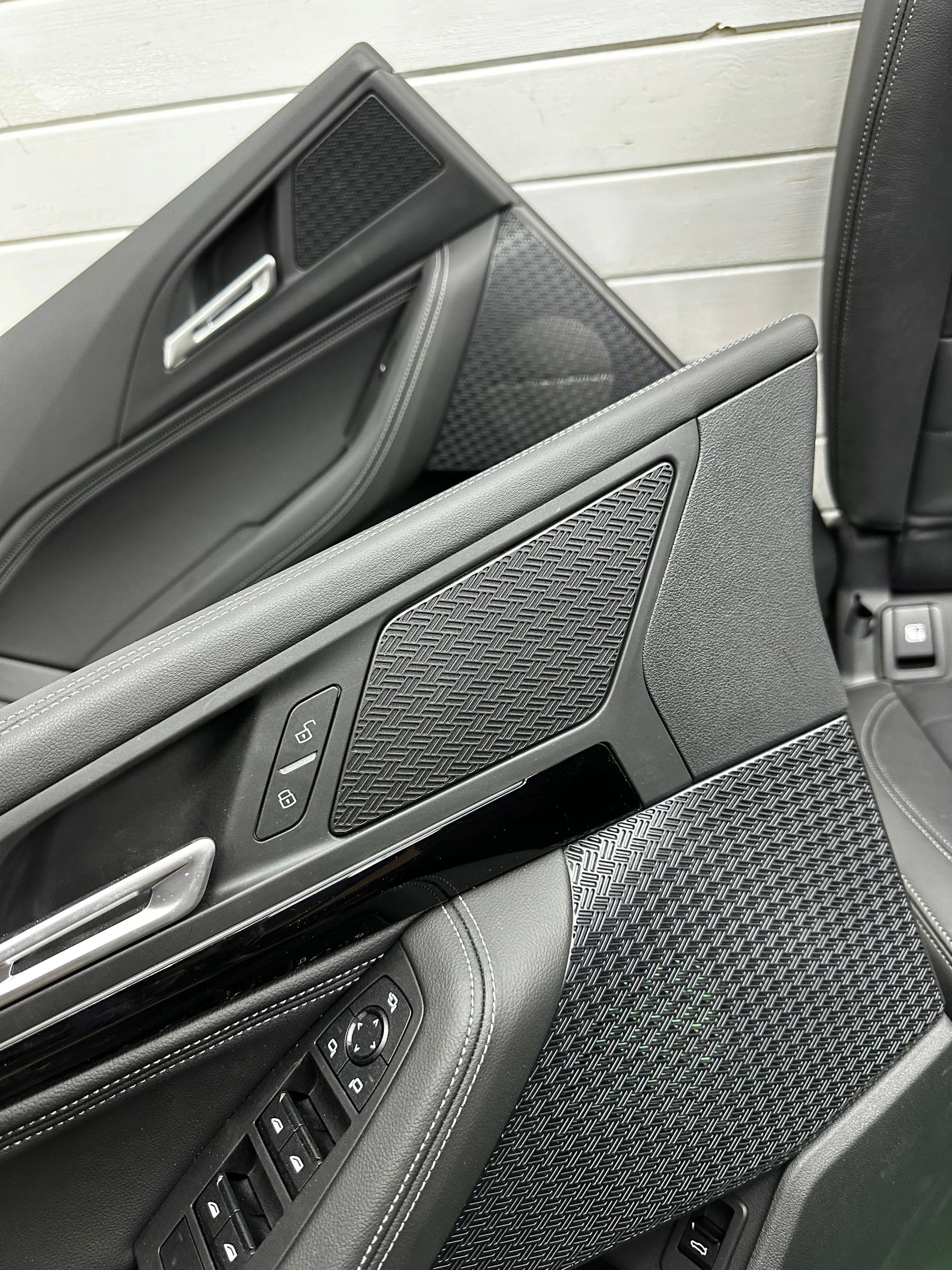 Komptel Sitze z boczkami mitte BMW 2 Active Tourer U06
