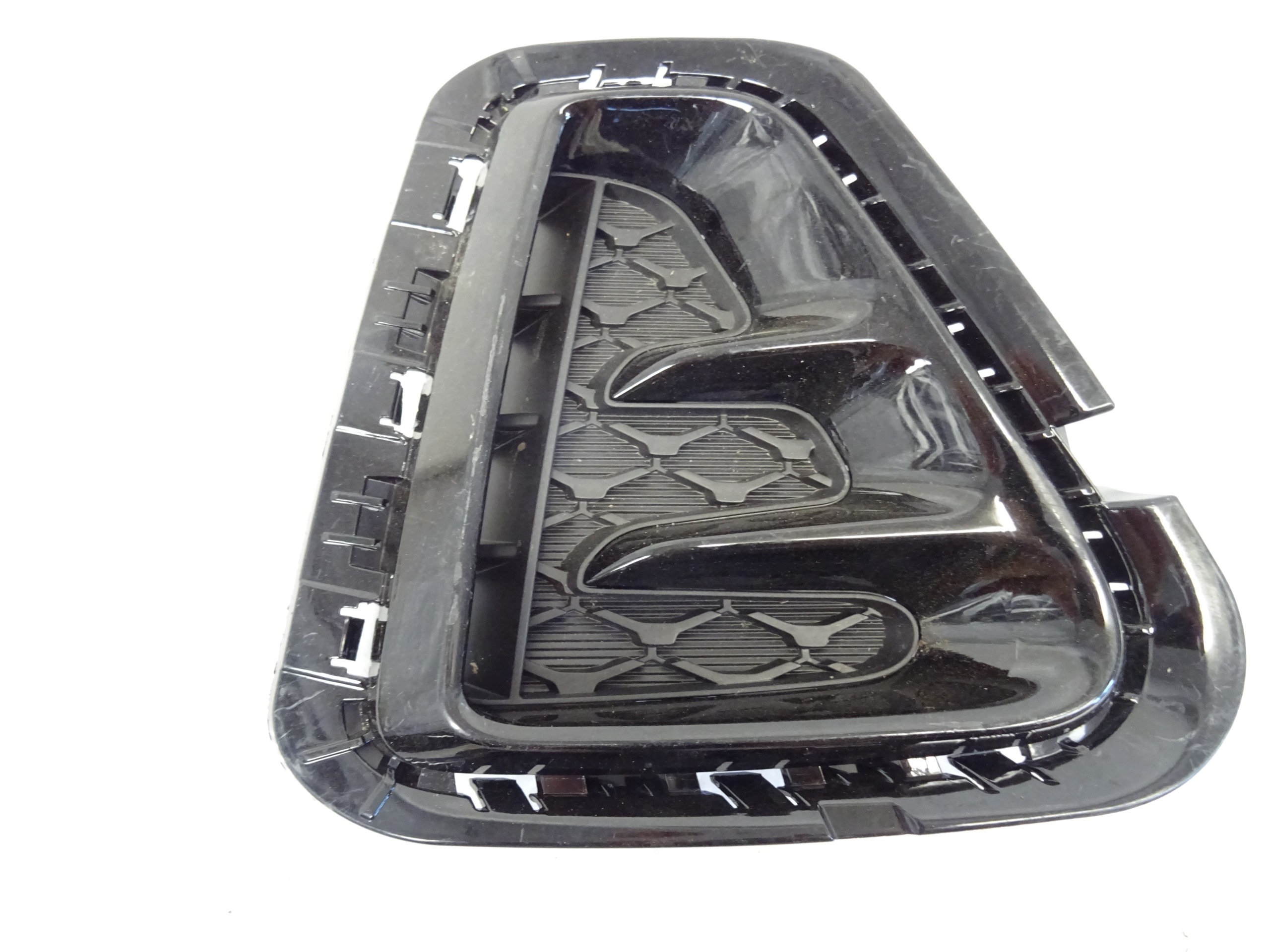 grid of a bumper left front KIA STONIC GT-LINE 865C3-H8KA0