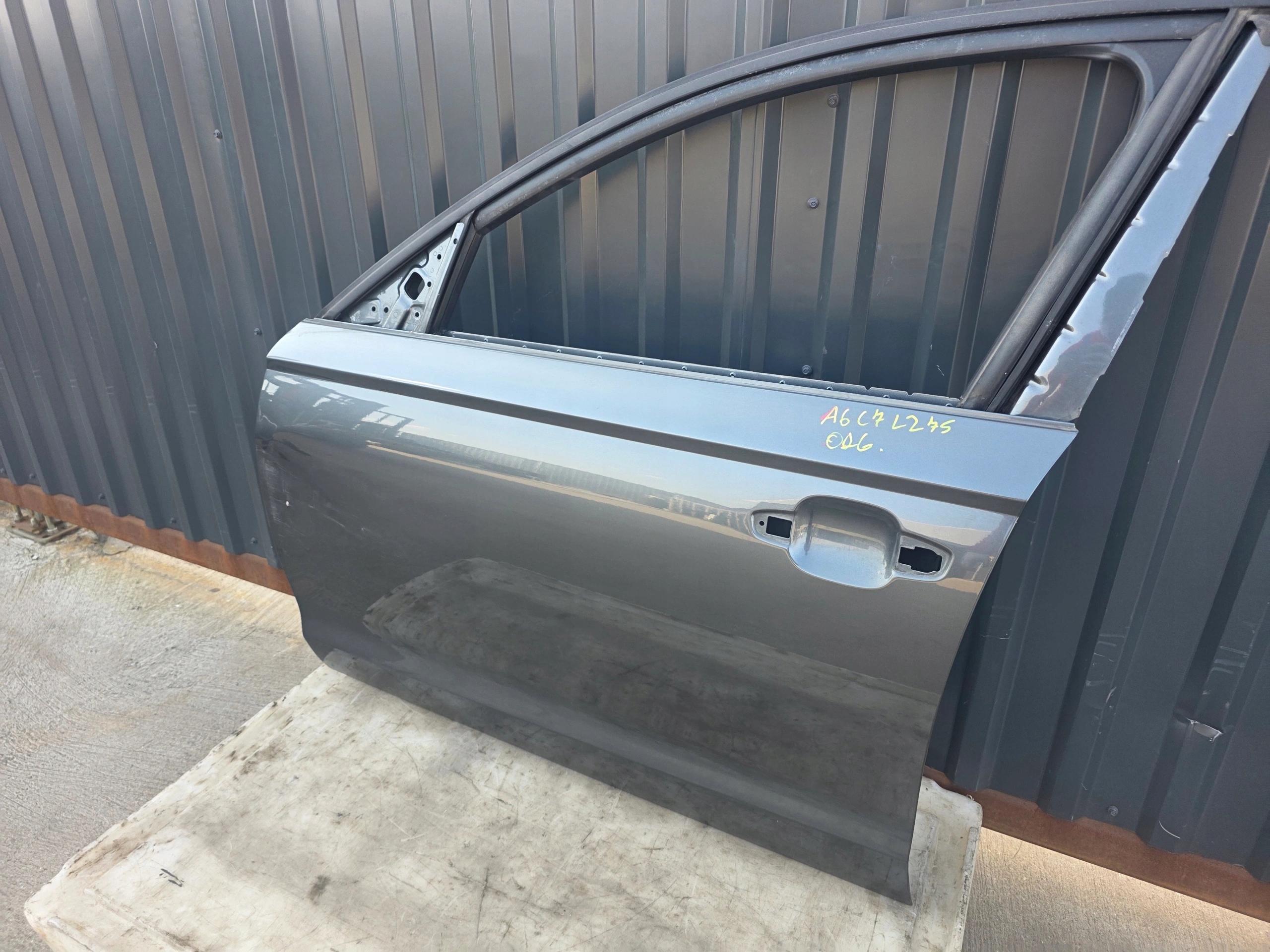 door left front AUDI A6 C7 LZ7S sedan AVANT / KOMBI original 2011-2017 !
