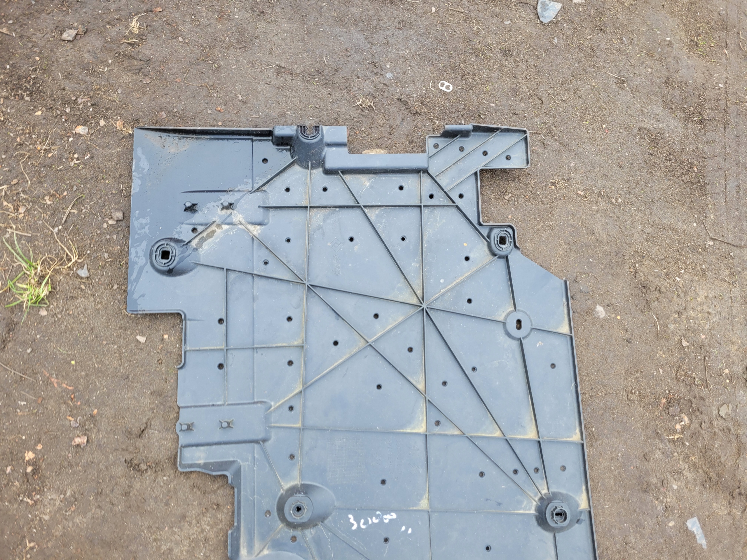 Blende Abdeckung Unterfahrschutz PSA 9809531680 3008 II