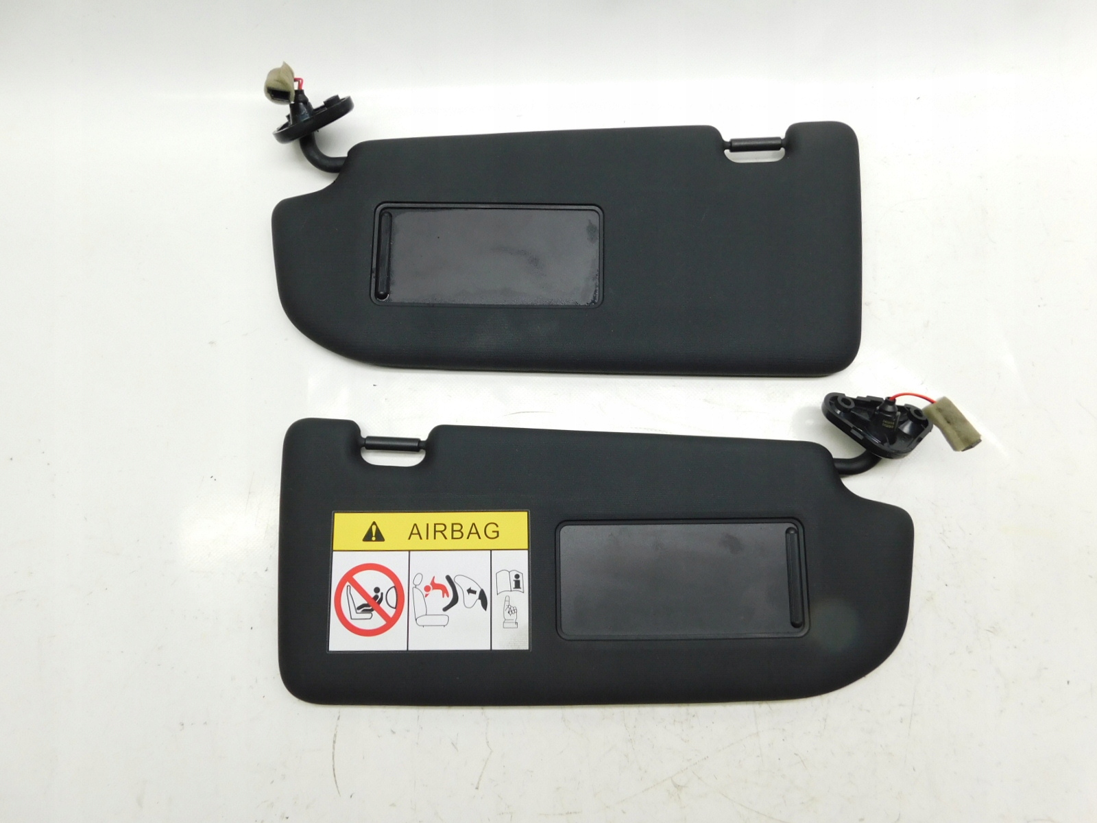 DASZKI OSŁONY PRZECIWSŁONECZNE - MG3 MG III 3 2024-