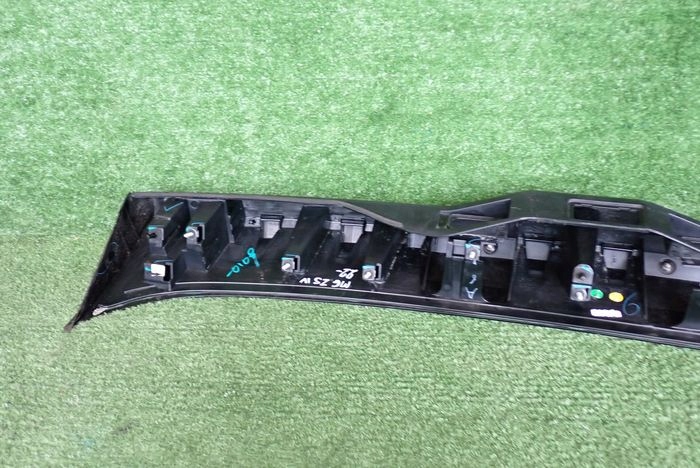 MG4 MG-4 22- lotka spoiler bonnet 11450696
