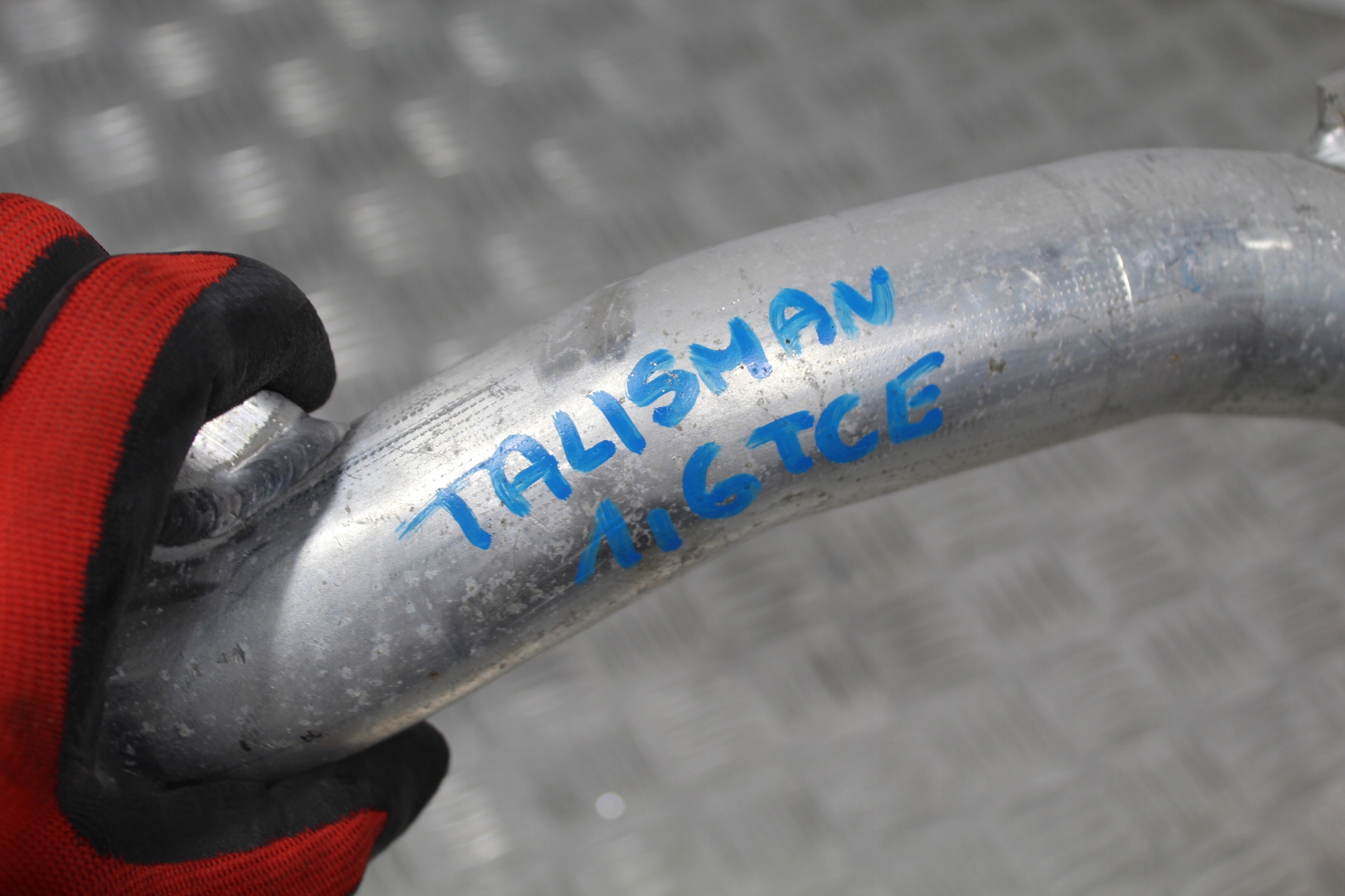 pipe of the intercooler TALISMAN INITIALE