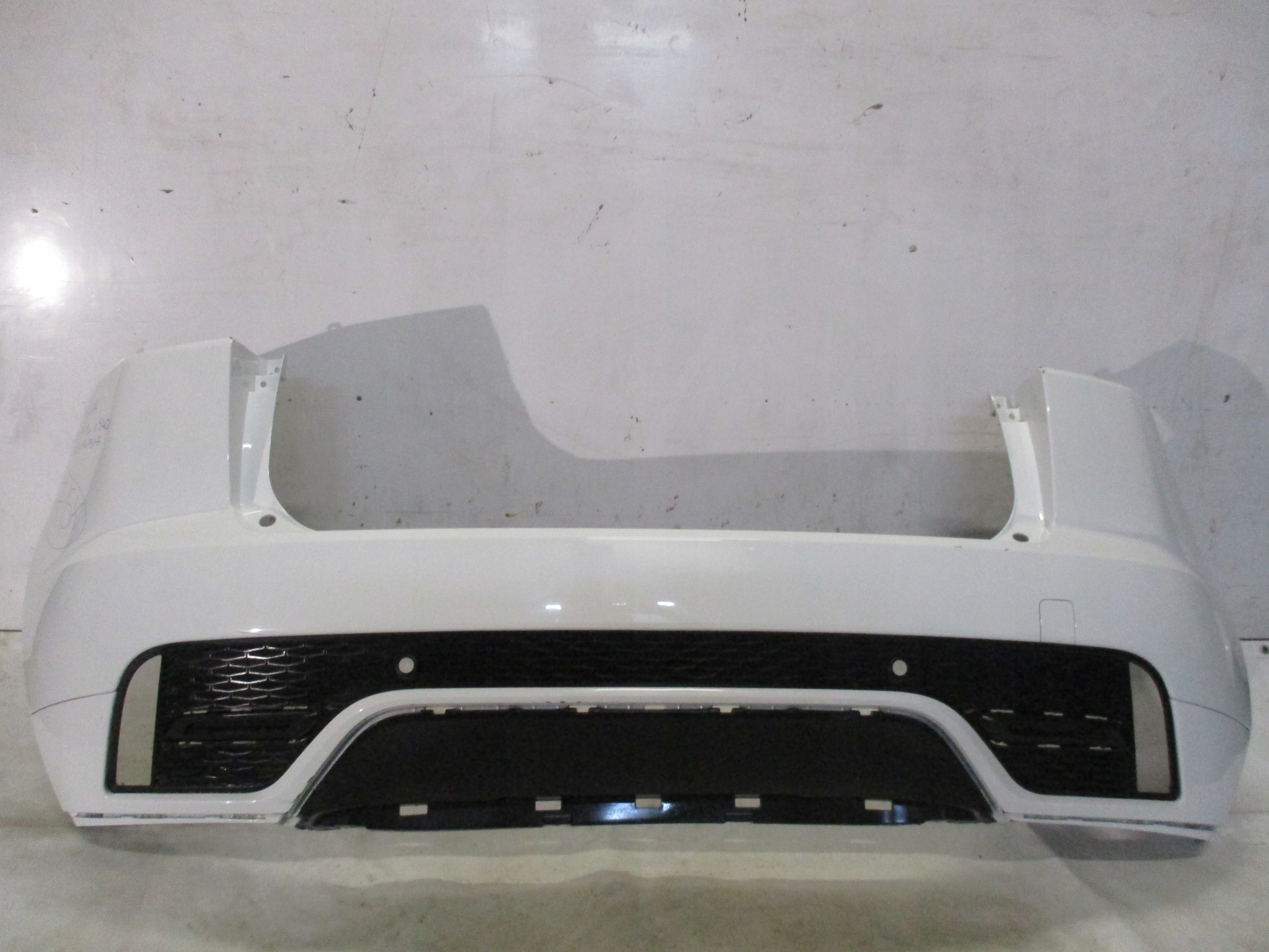 bumper rear part Jaguar E- Pace 540 lift 17-19r PDC J9C3-17D781-A