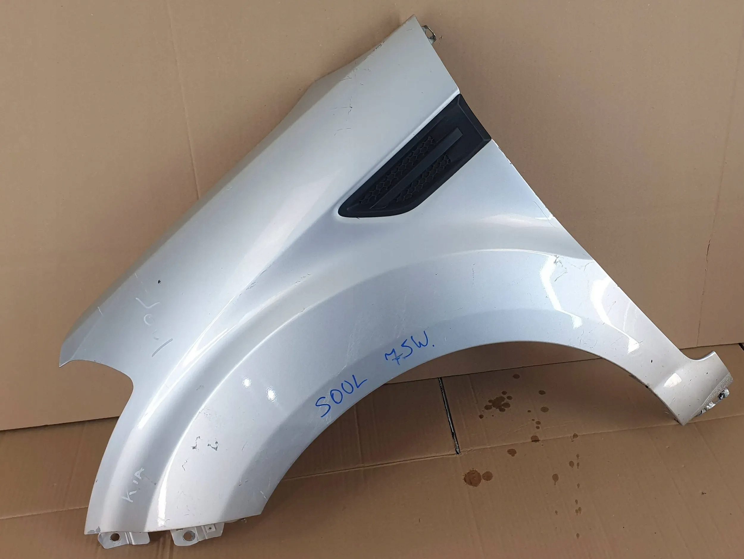 KIA Soul left fender front front $