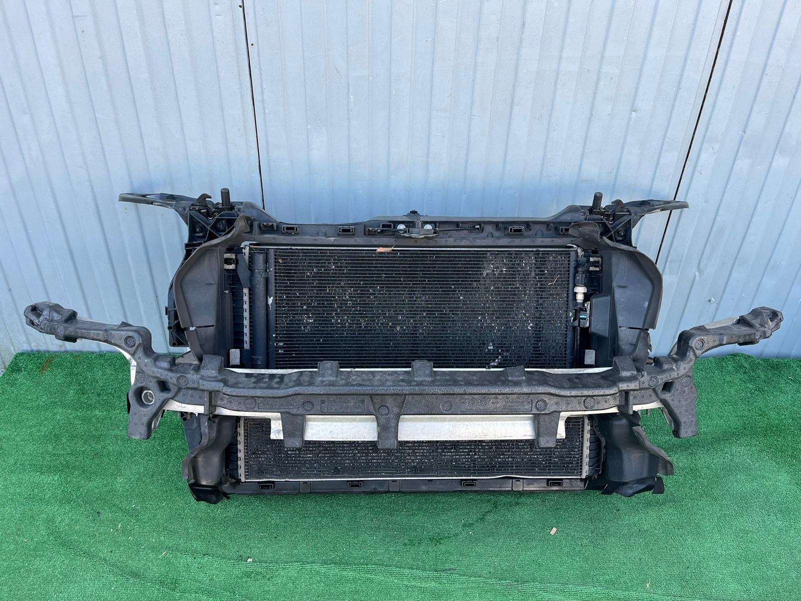 AUDI Q5 80A PAS PRZEDNI CHŁODNICE KOMPLET 2 WENTYLATORY