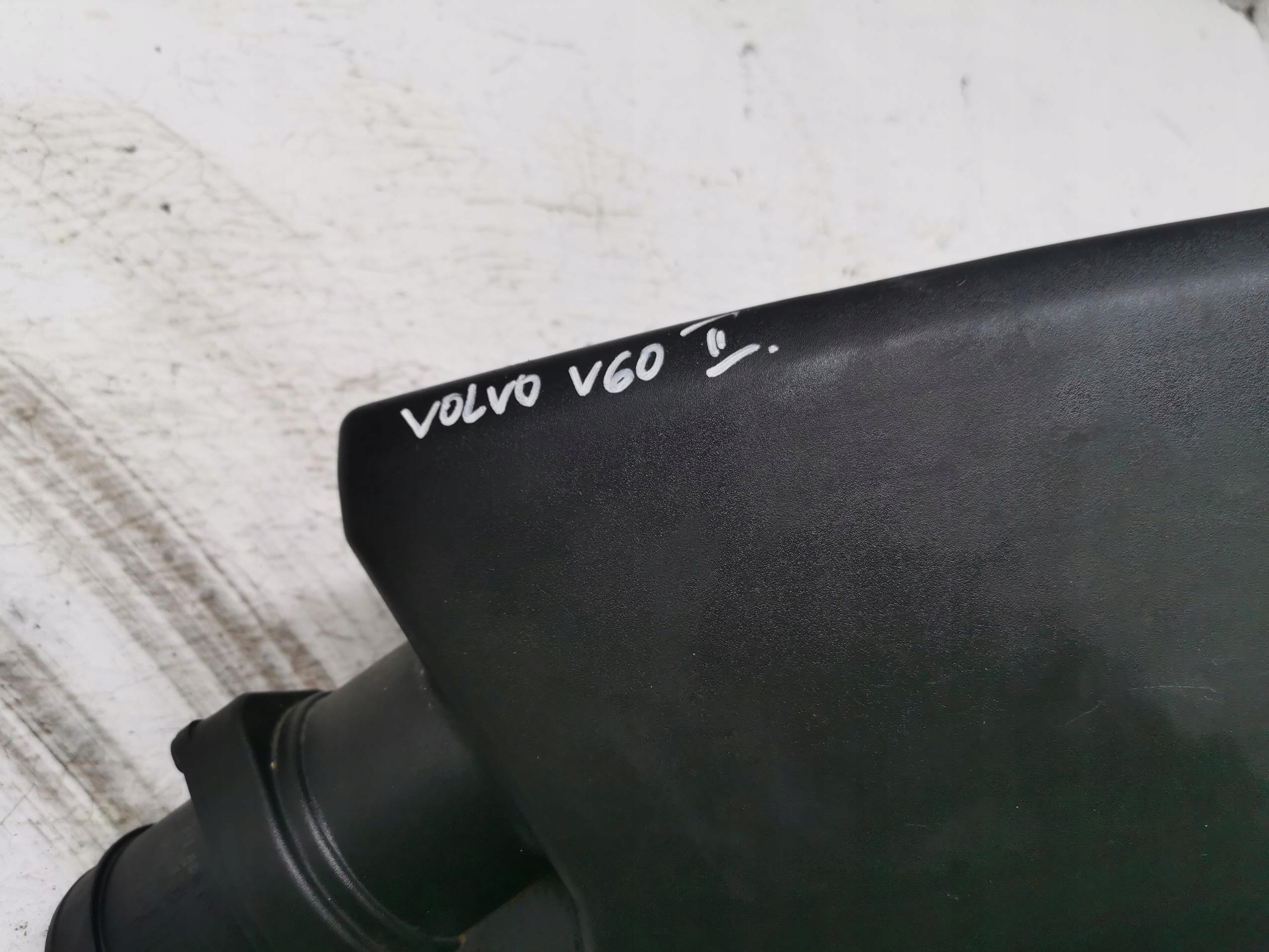 Gehäuse filter luft VOLVO V60 II 10-18 2.4D