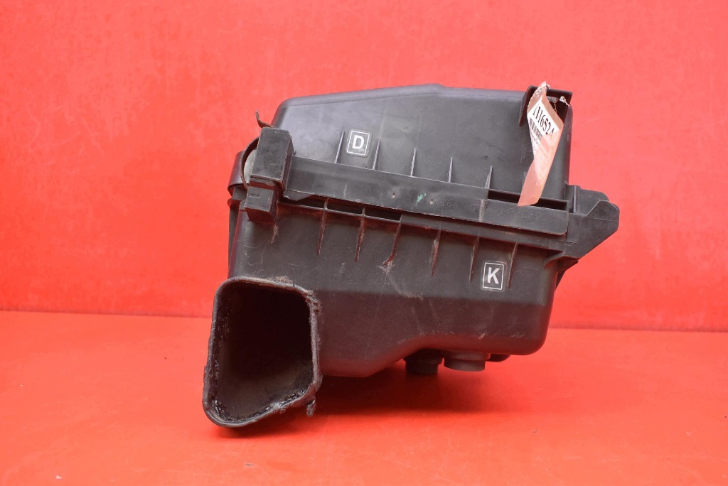 Gehäuse filter luft TOYOTA AURIS 1 und 1.4 D-4D 90 KM 06-09