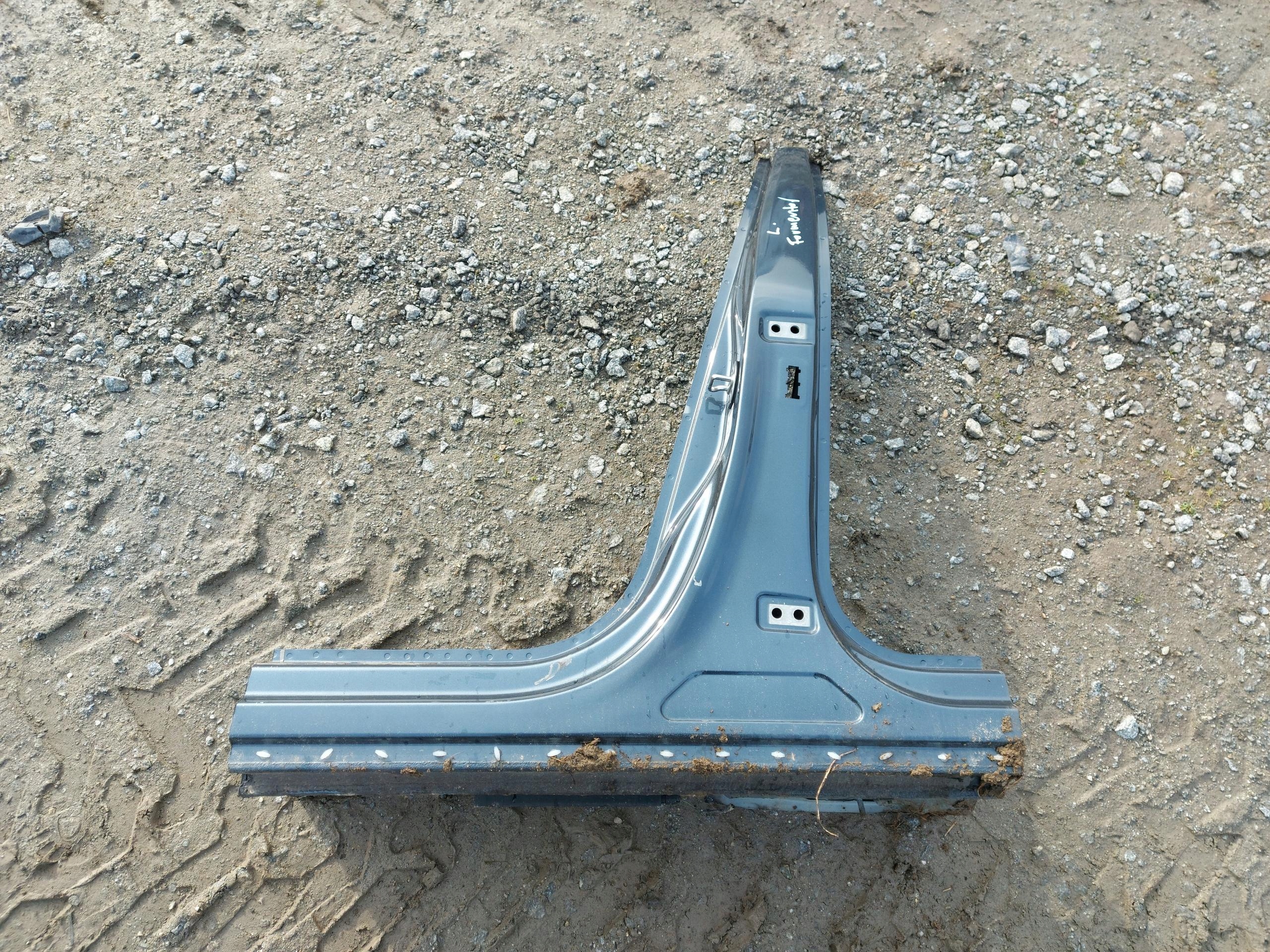 CUPRA FORMENTOR 5FF pillar threshold left LS7H CUPFORSlu82227