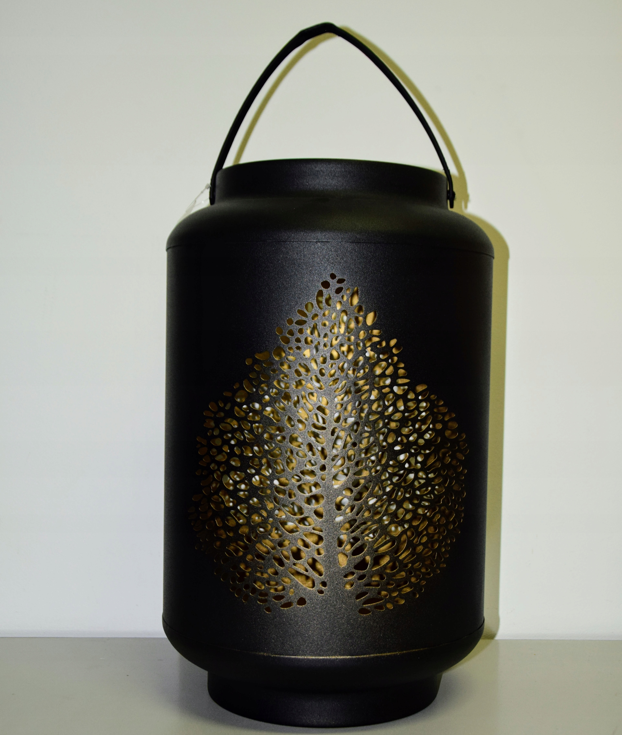 LAMPION MAXI CZARNY Z LIŚCIEM I AKSAMITNĄ RĄCZKĄ Kod producenta 7237