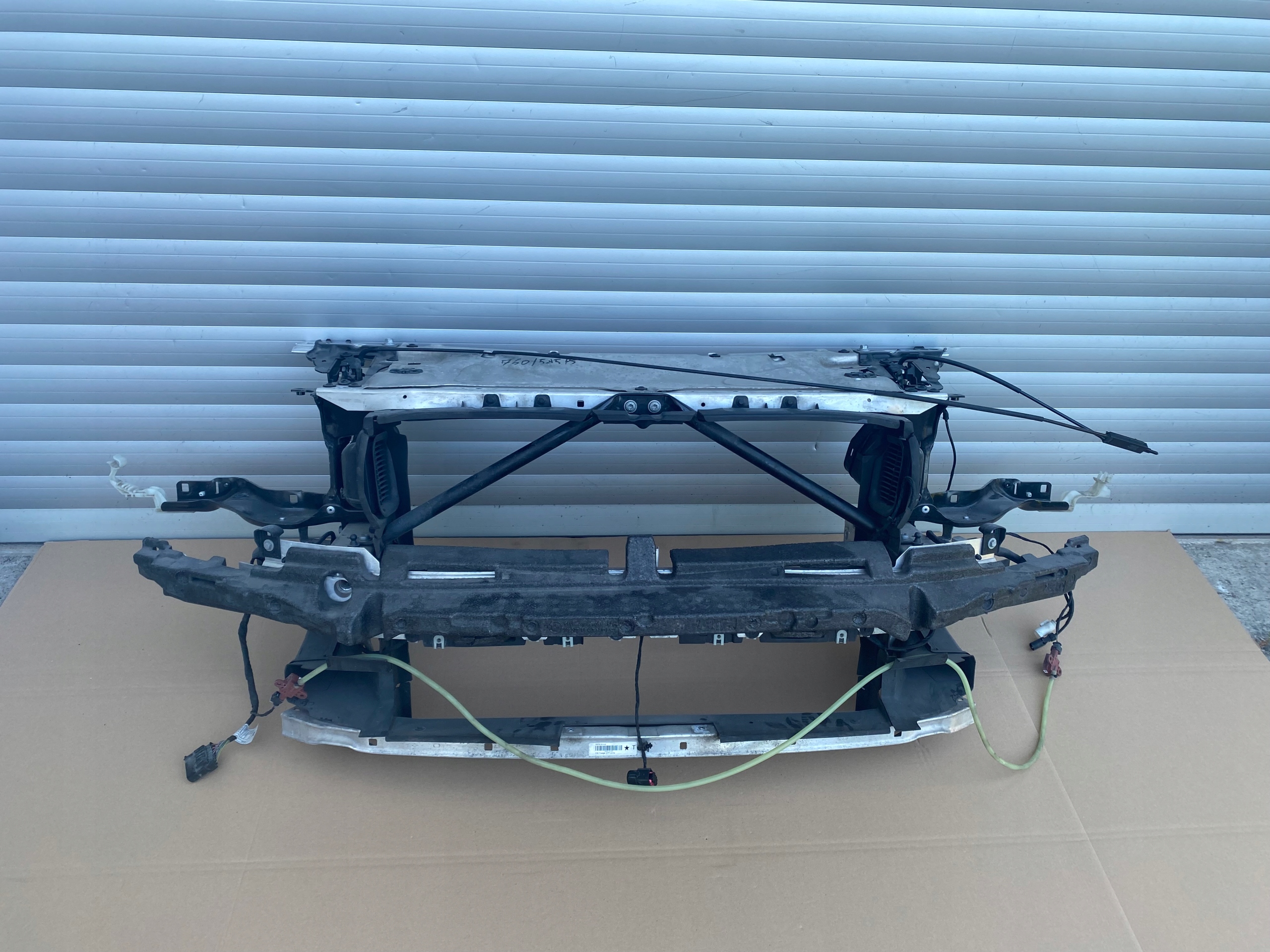 BMW 7 G11 G12 PAS PRZEDNI WZMOCNIENIE V12 760