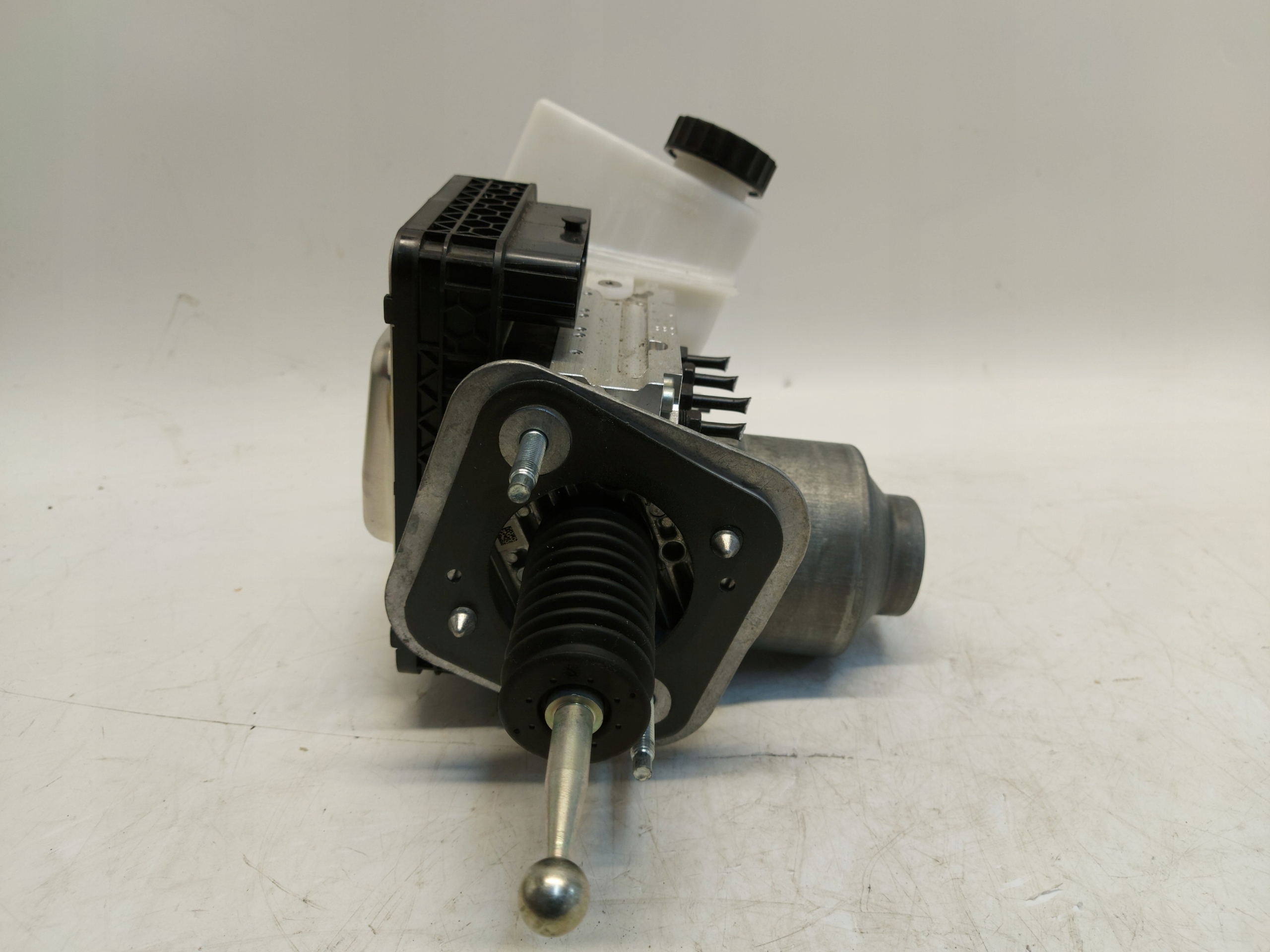 BMW 5 G60 530E x-drive Servofreno ABS 5A69C01